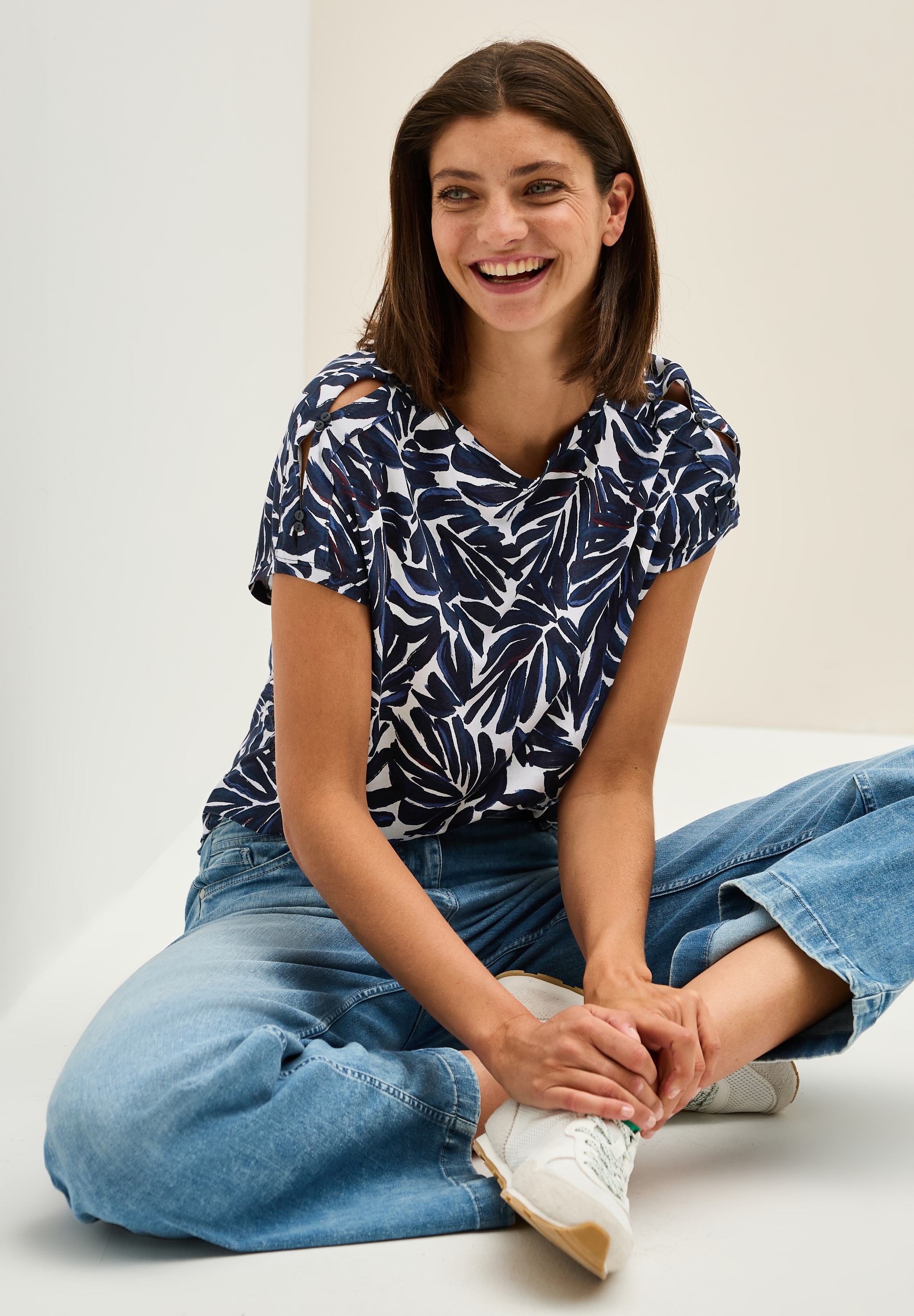 Cecil T-Shirt, mit Knopfdetail an den Schultern und grafischem Print