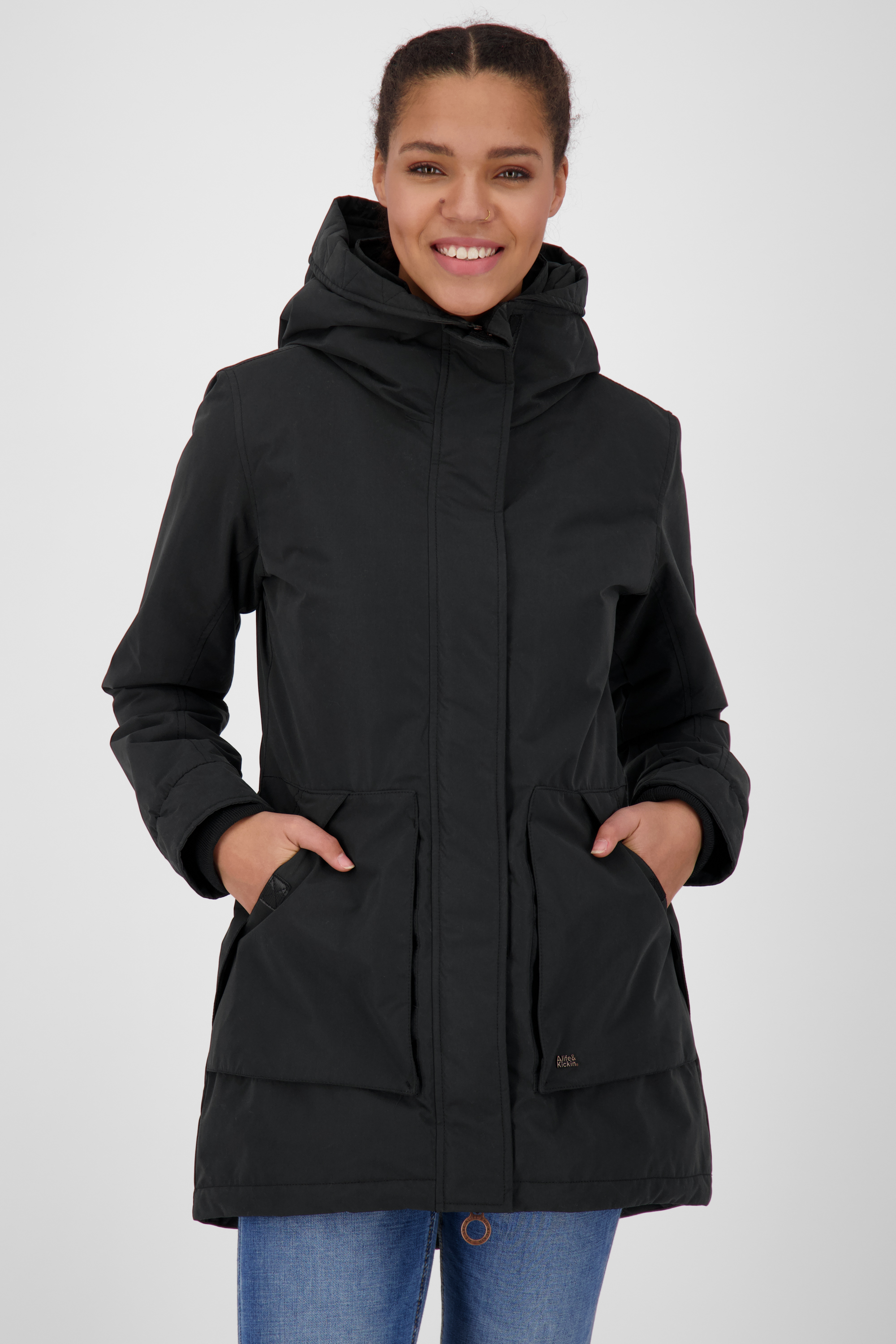 Ragwear Winterjacke »Monadis Black kalte mit bestellen Label«, stylischer Jahreszeit für Winterparka die online Kapuze