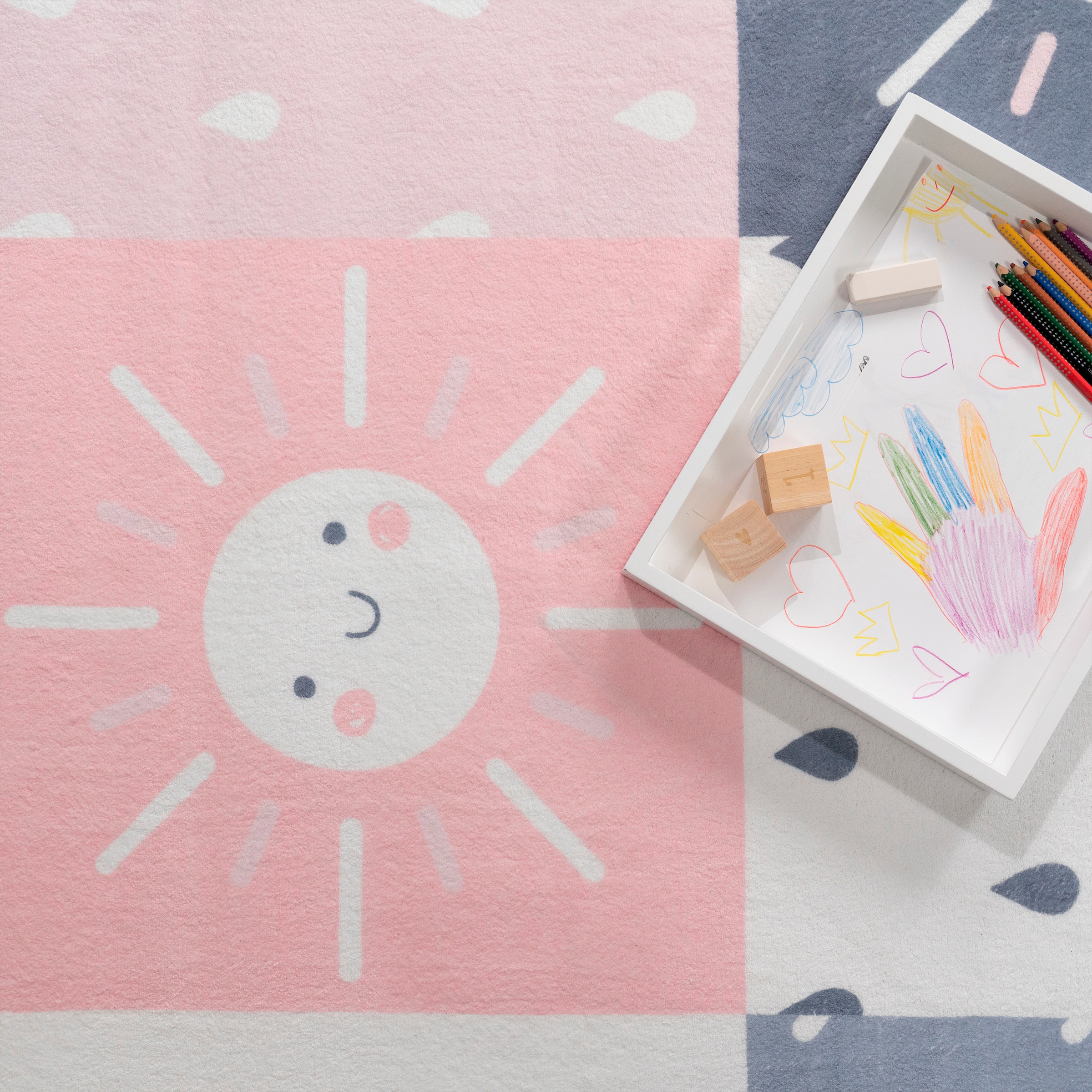 Paco Home Kinderteppich »Eliz 393«, rechteckig, 12 mm Höhe, Kurzflor, Spielteppich, Patchwork-Muster, Motiv Sonne, Wolken, Herz