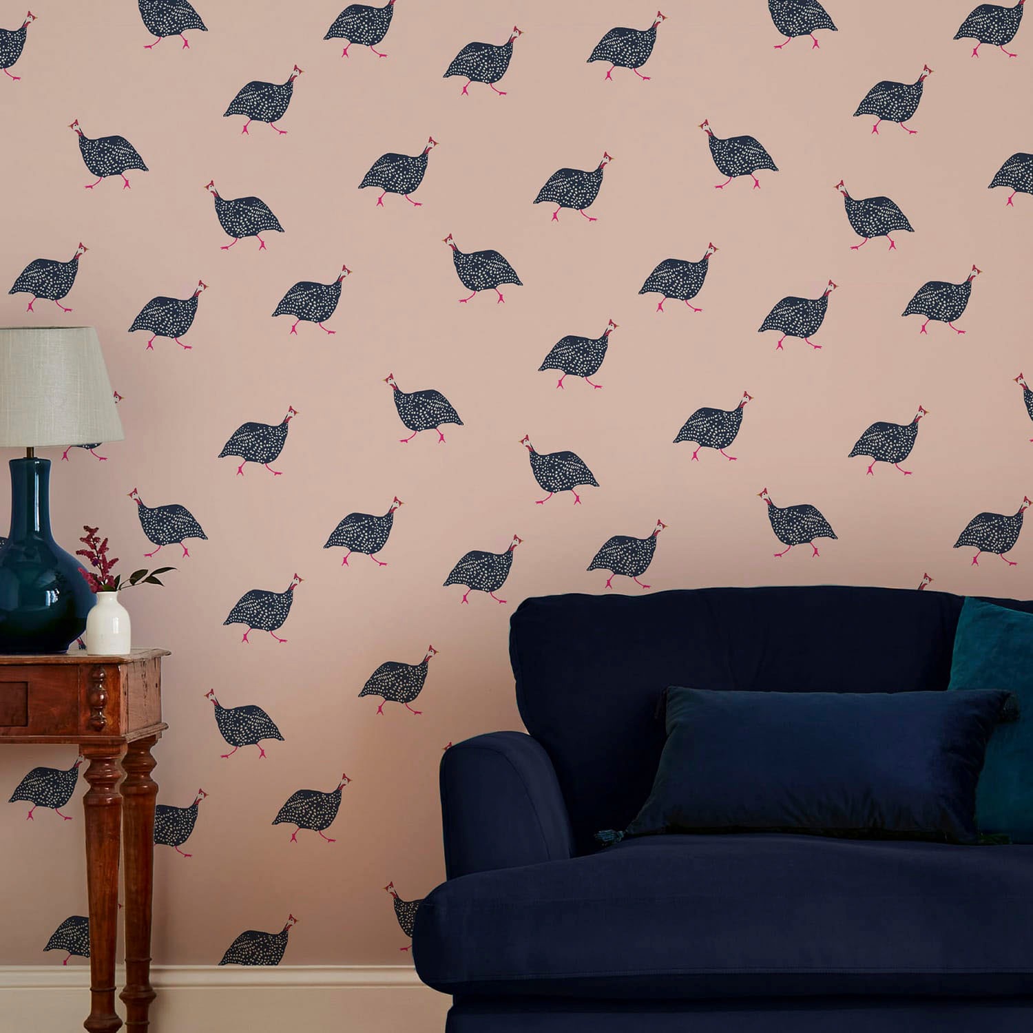 Joules Vliestapete »Guinea Fowl Blush Pink«, animal print, animal print günstig online kaufen