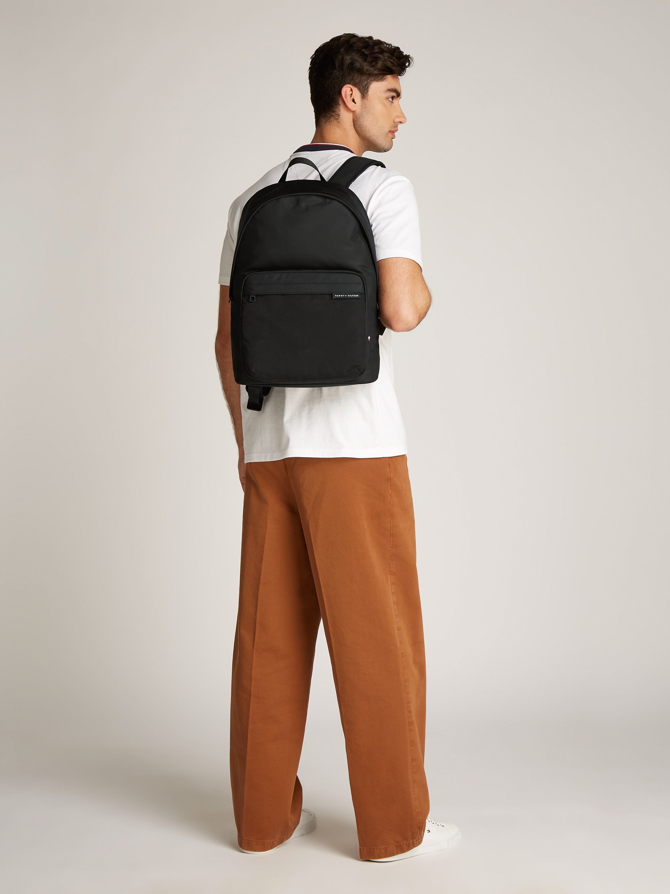 Tommy Hilfiger Rucksack »TH ELEMENT REPREVE BACKPACK«, Men Freizeitrucksack, Freizeit-Bag mit zwei Innenfächern