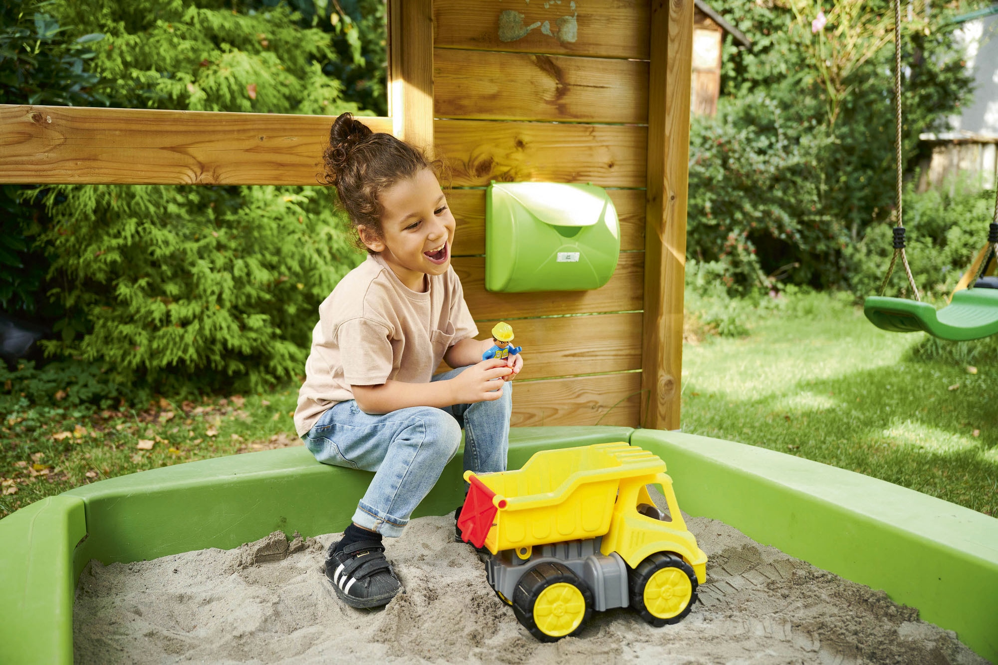 BIG Spielzeug-Kipper »Power-Worker Kipper + Figur«, Made in Germany