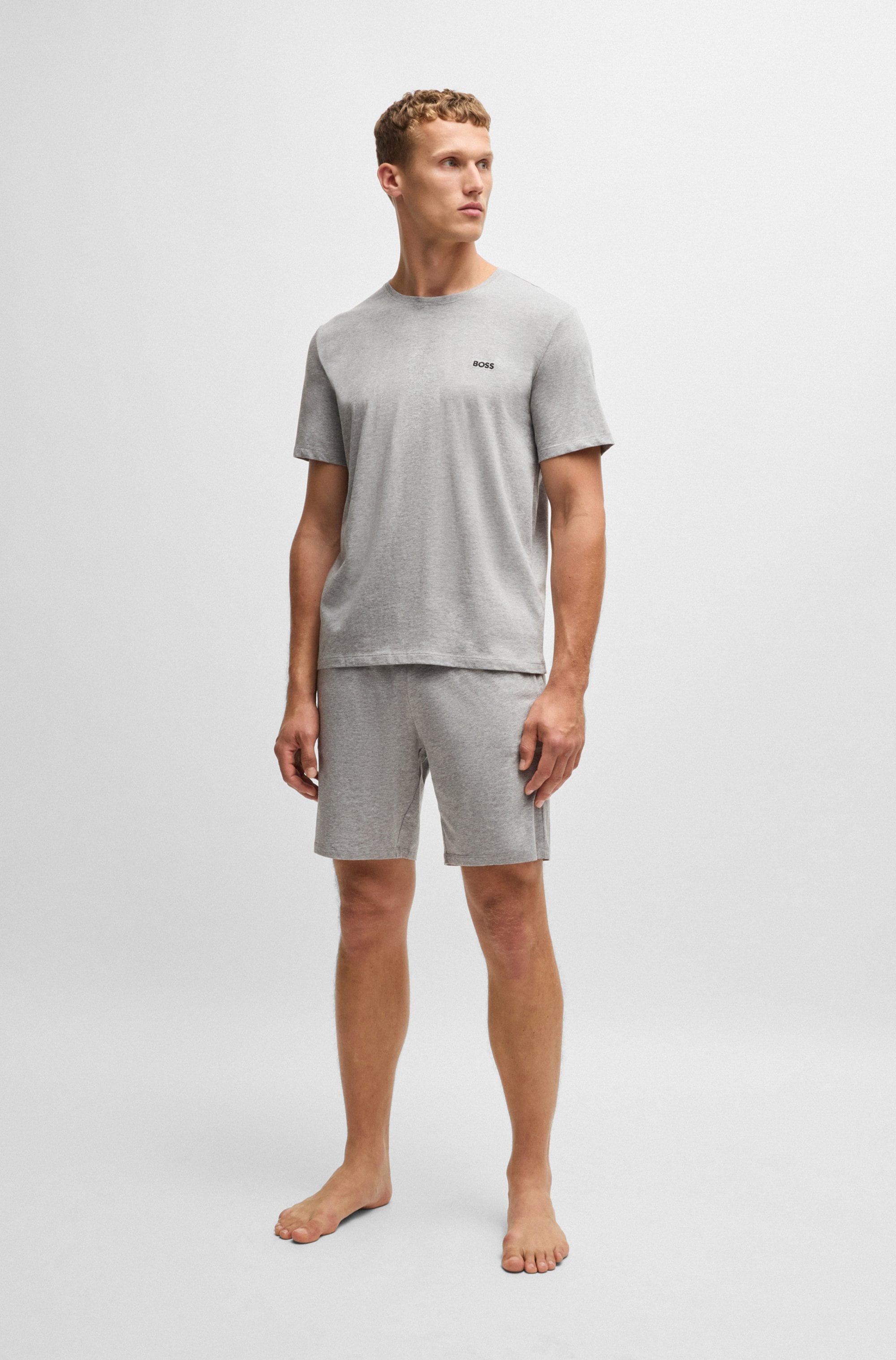 BOSS T-Shirt »Mix&Match T-Shirt R« mit BOSS Stickerei auf der Brust