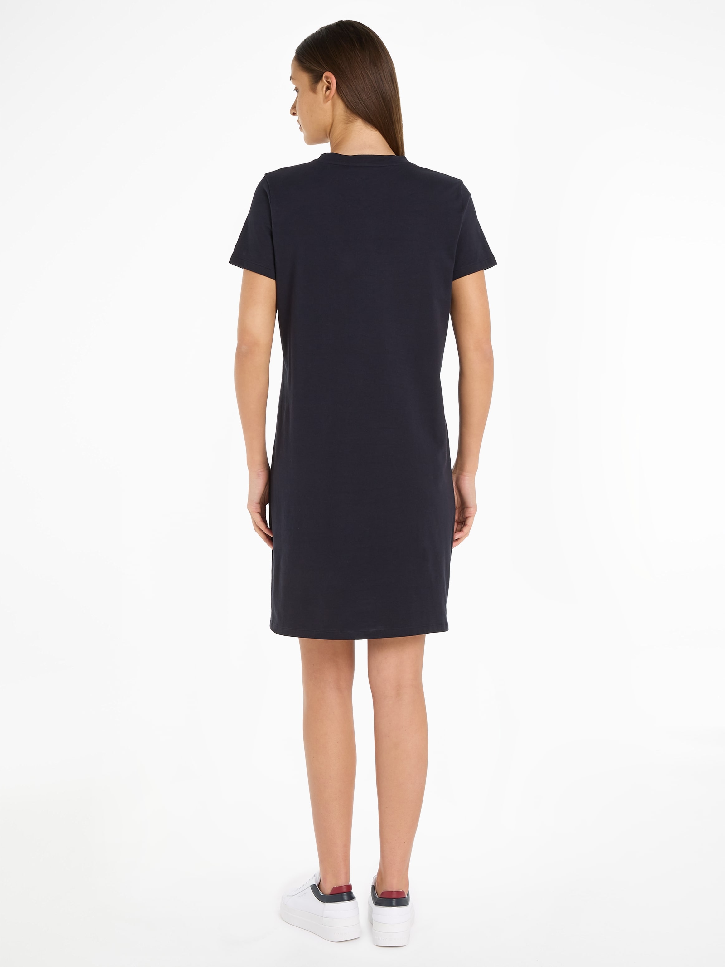 Tommy Hilfiger Shirtkleid »RLX CORP LOGO TSHIRT DRS SS«, mit Logoschriftzug