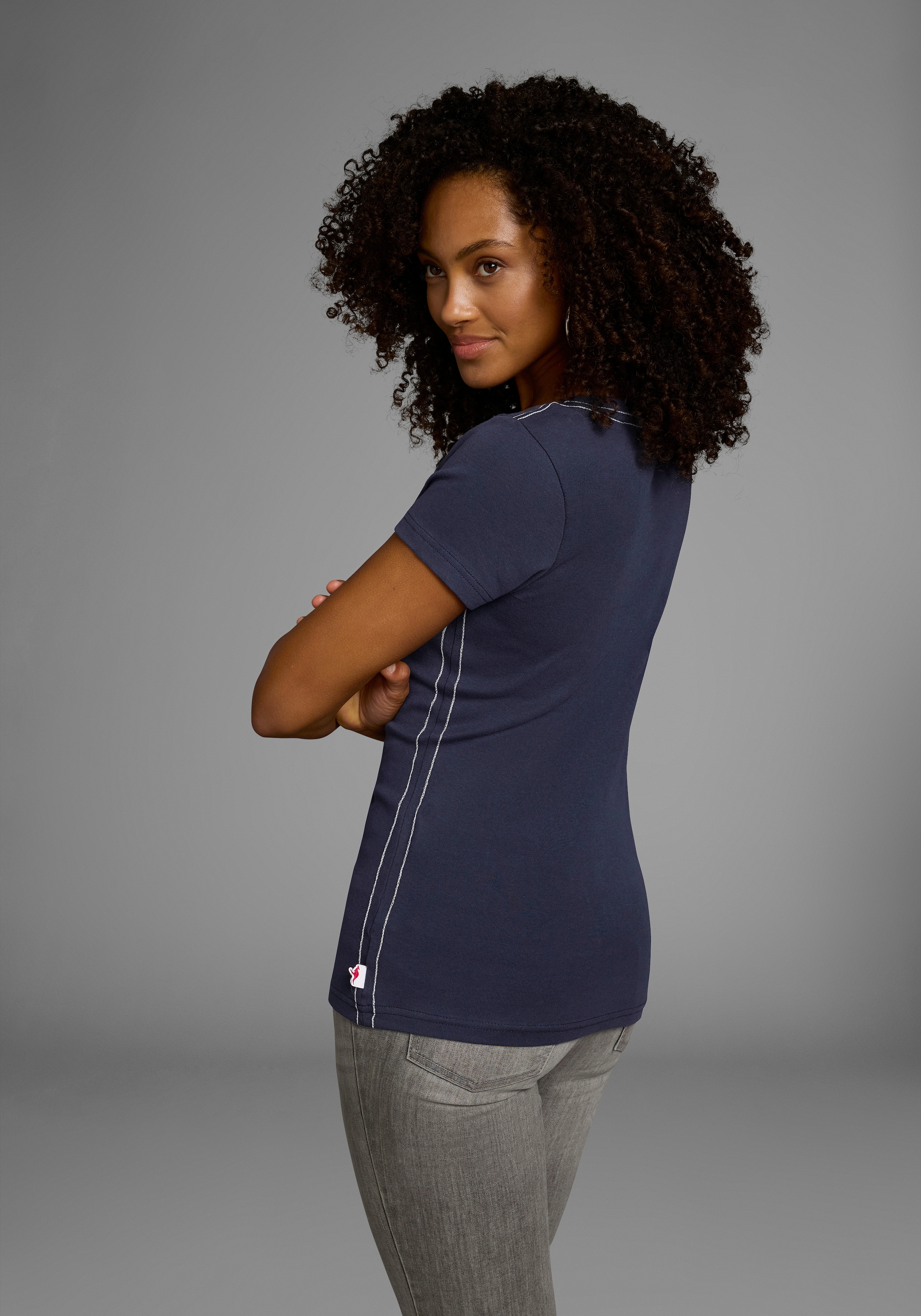 KangaROOS T-Shirt Kurzarm,  sehr figurbetont,  im Vintage-Design,  Rundhalsausschnitt