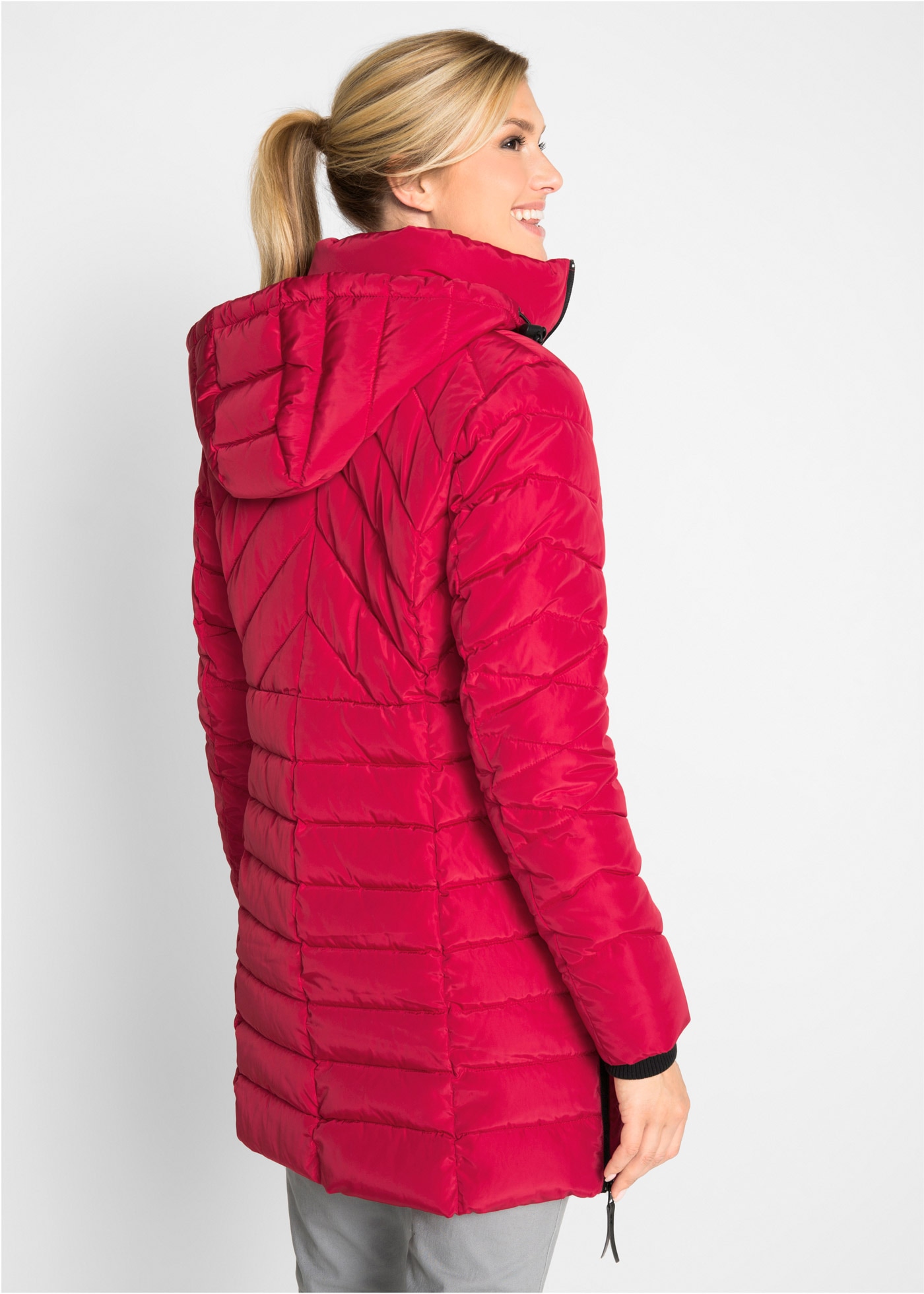 bonprix Steppjacke »Winterjacke« mit Kapuze Winterjacke mit Wattierung und abnehmbarer Kapuze