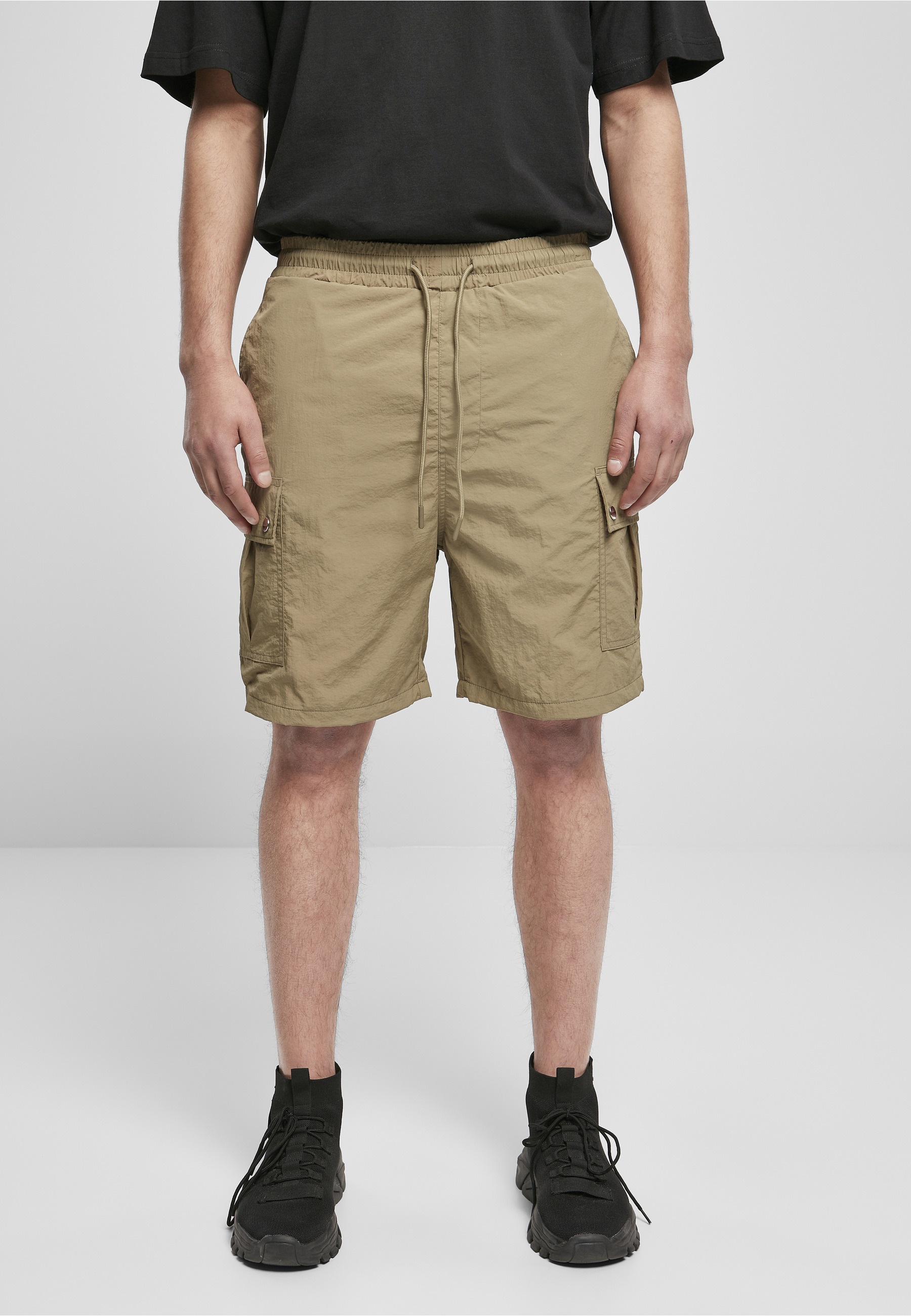 URBAN CLASSICS Cargohose »Urban Classics Herren Nylon Cargo Shorts«
