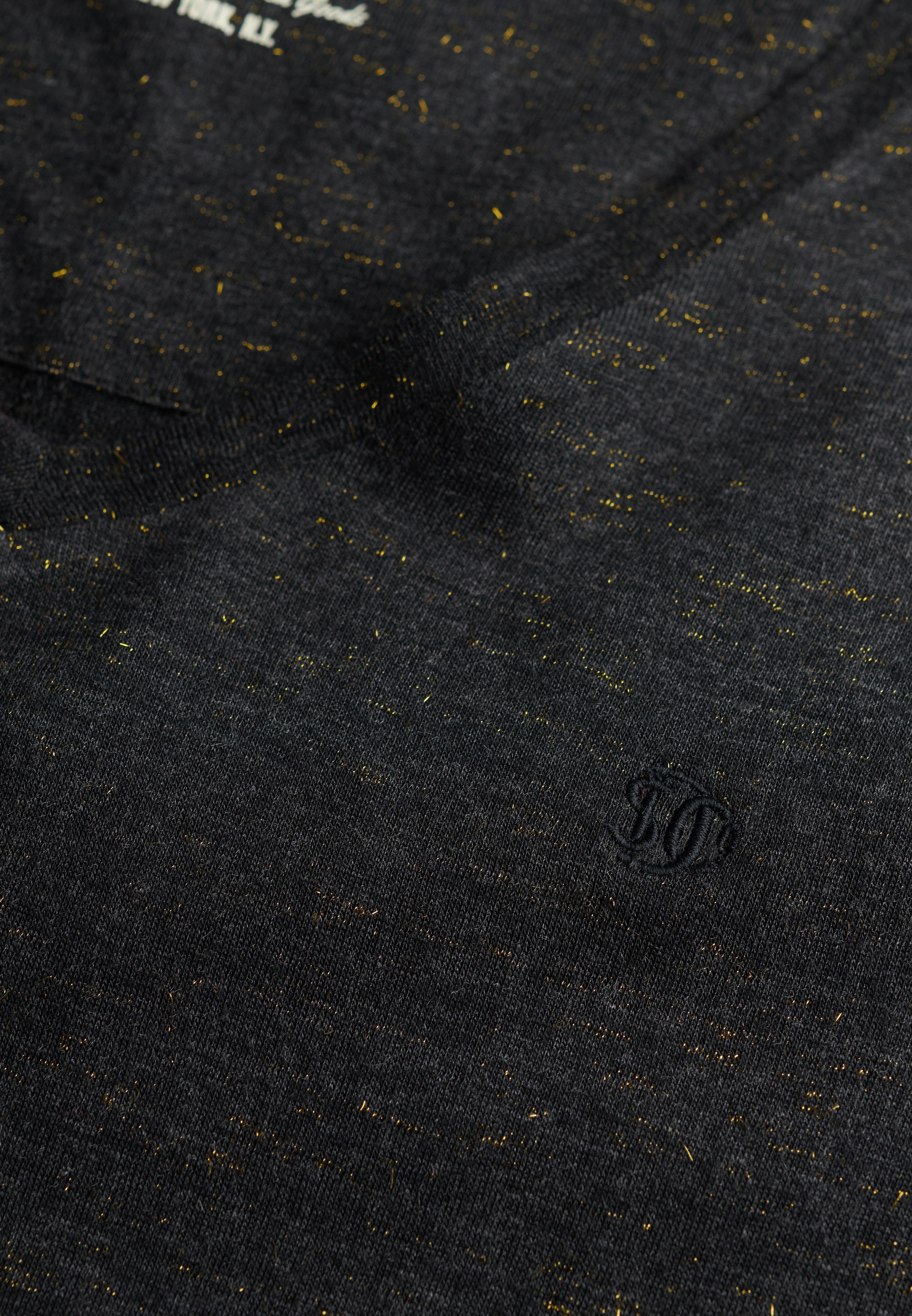 Superdry T-Shirt »STUDIOS SLUB EMB VEE TEE«