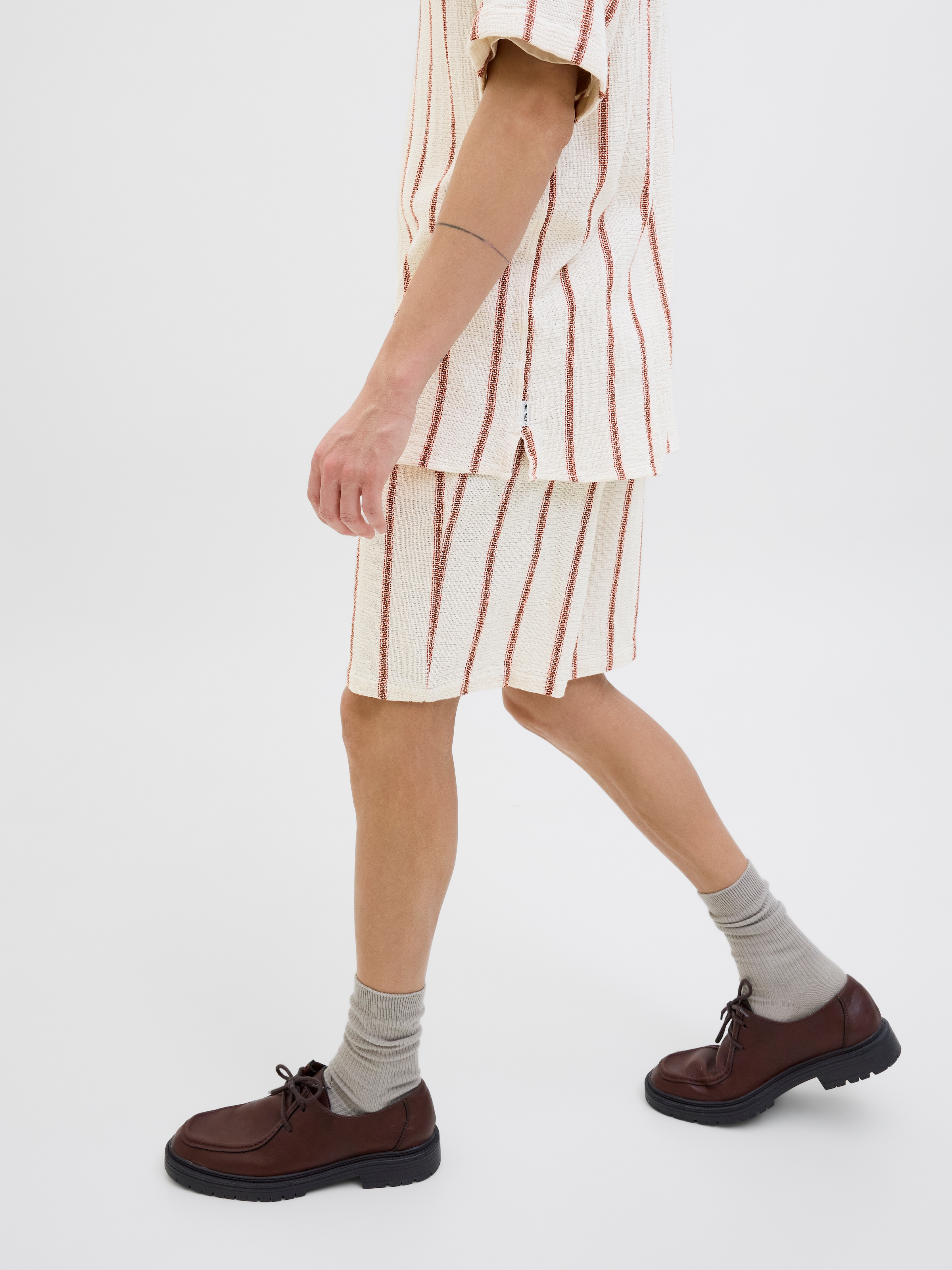 Jack & Jones Shorts »JPSTJAIDEN COBA STRIPE JOG SHORT SRT SN«