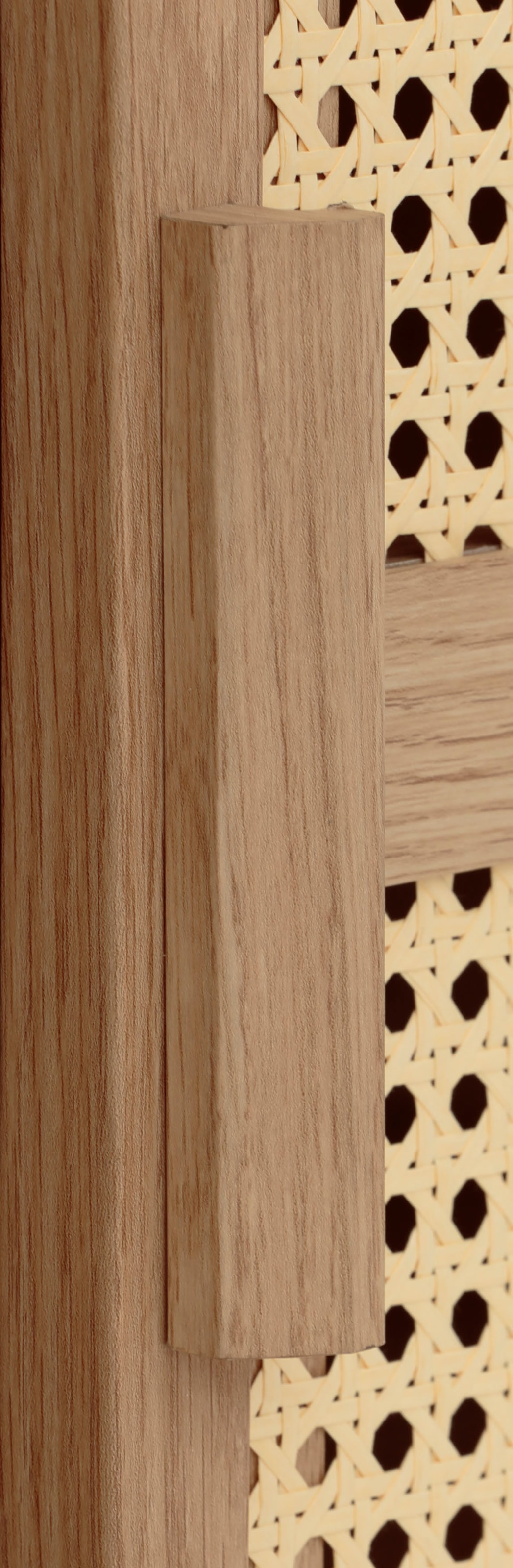 Home affaire Sideboard »Bridget«, Kommode, 2 verstellbare Einlegeböden, Beine aus Holz, Breite 128 cm