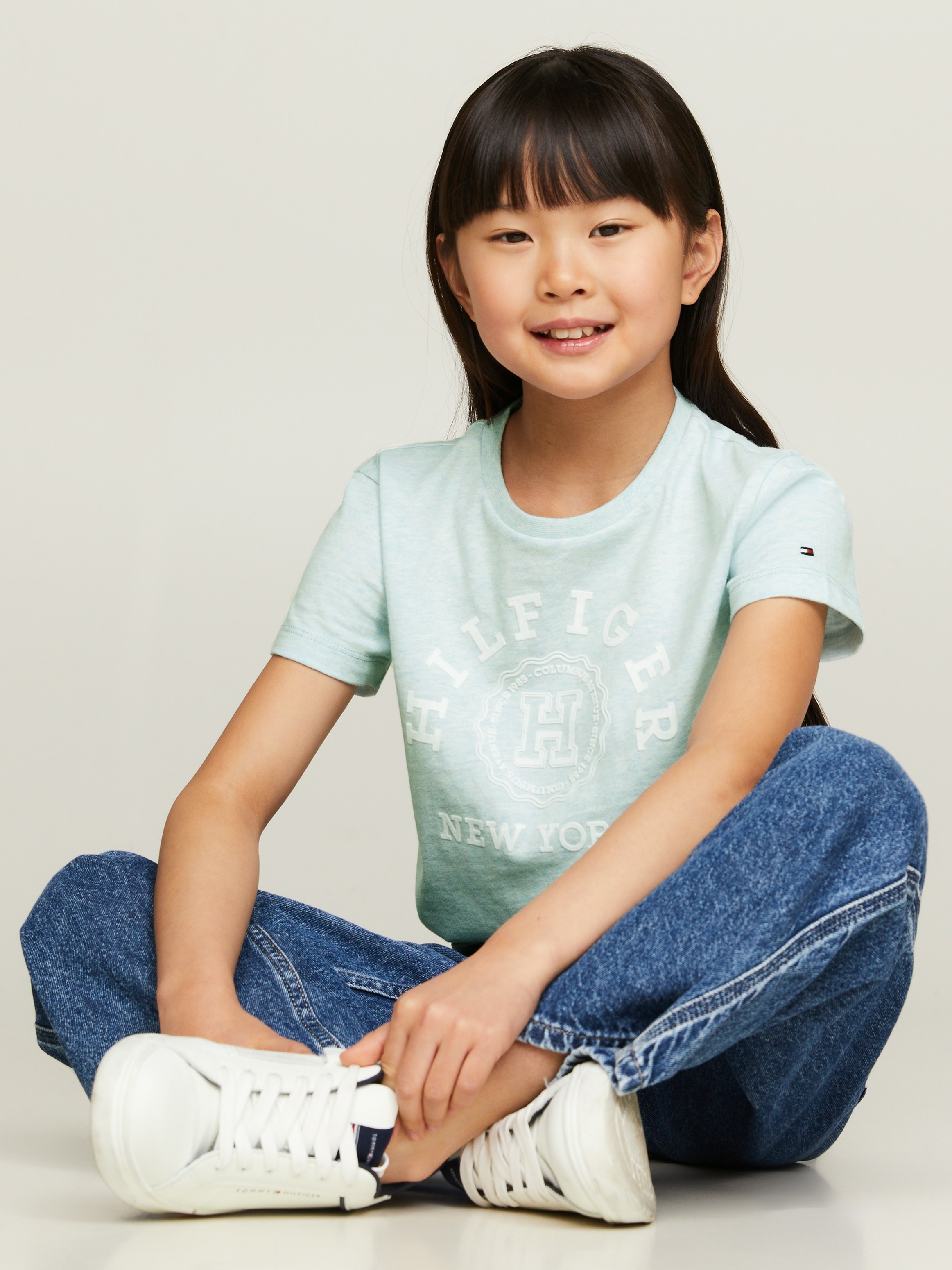 Tommy Hilfiger T-Shirt »HILFIGER VARSITY TEE S/S«, Kinder bis 16 Jahre