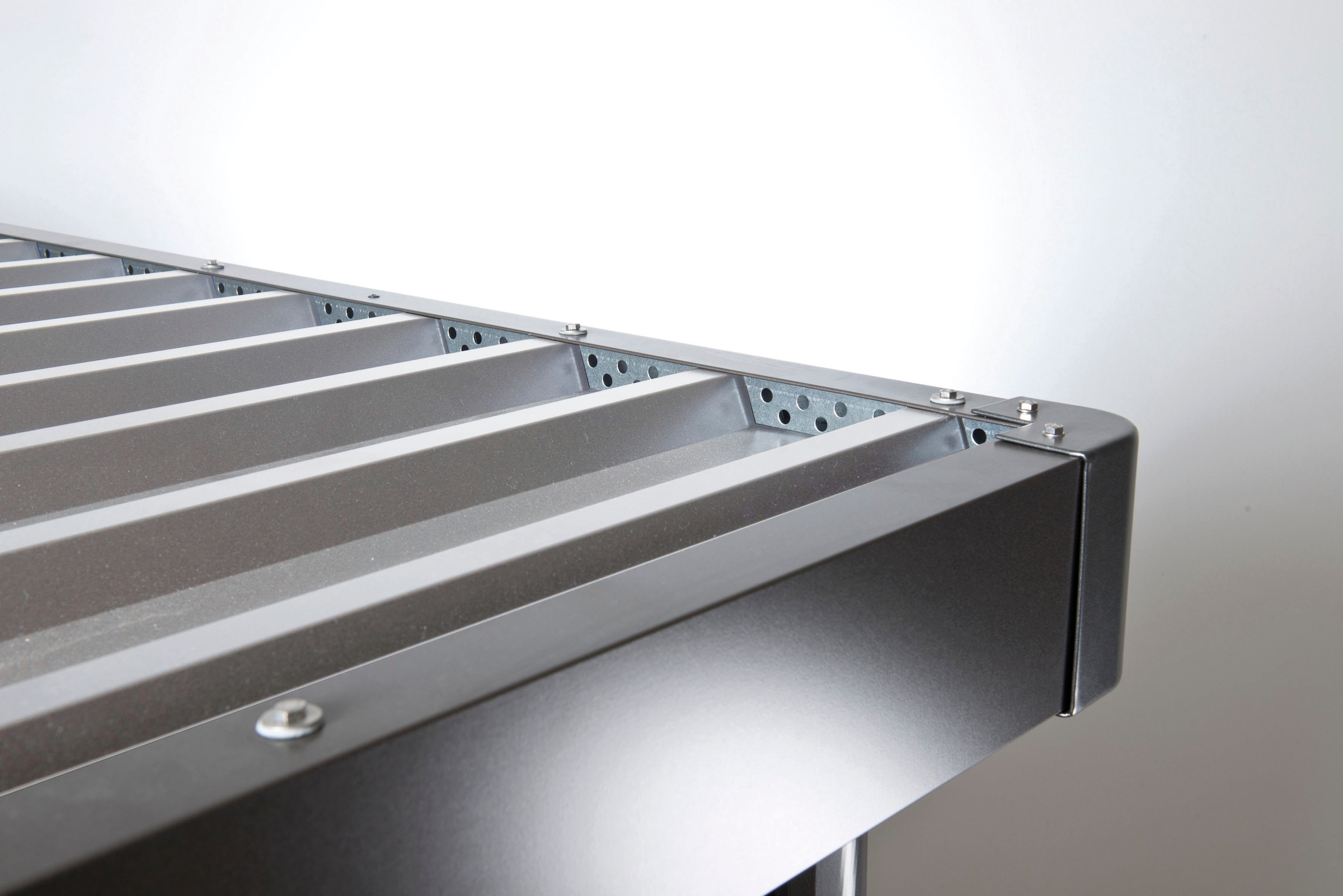 Biohort Gerätehaus »HIGHLINE Gr. H2, verschiedene Farben« stylisches Metall-Gartenhaus mit Flachdach