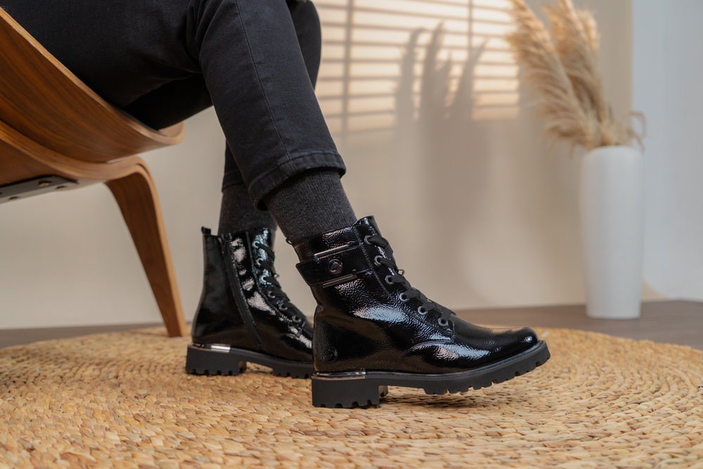 Remonte Schnürstiefelette, Blockabsatz, Schnürboots im Kroko-Look, Innenreißverschluss