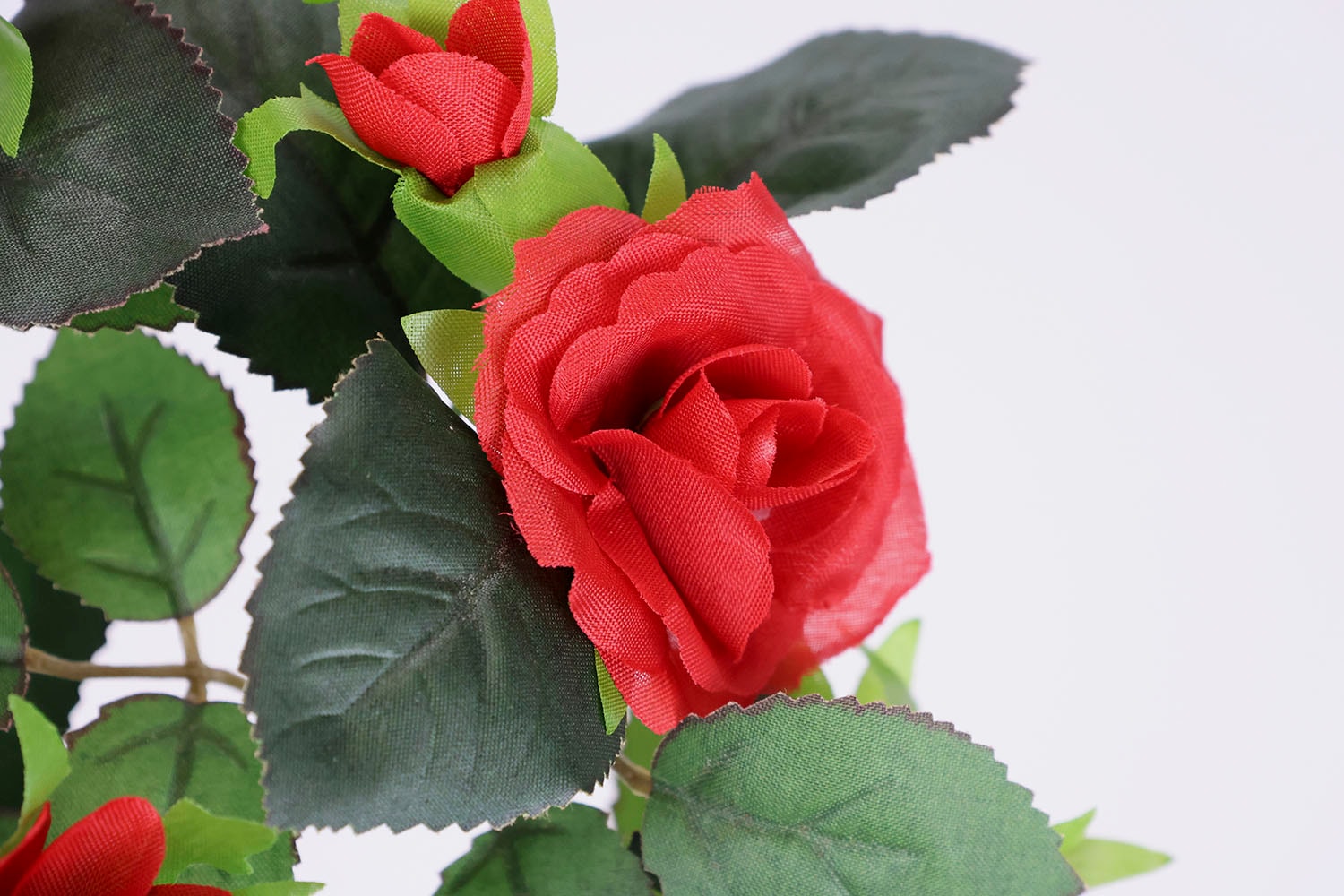 I.GE.A. Kunstblume »Künstlicher Rosenhänger«, Rosenranke Rosenbogen Rosen Blume Rosengirlande Deko Busch