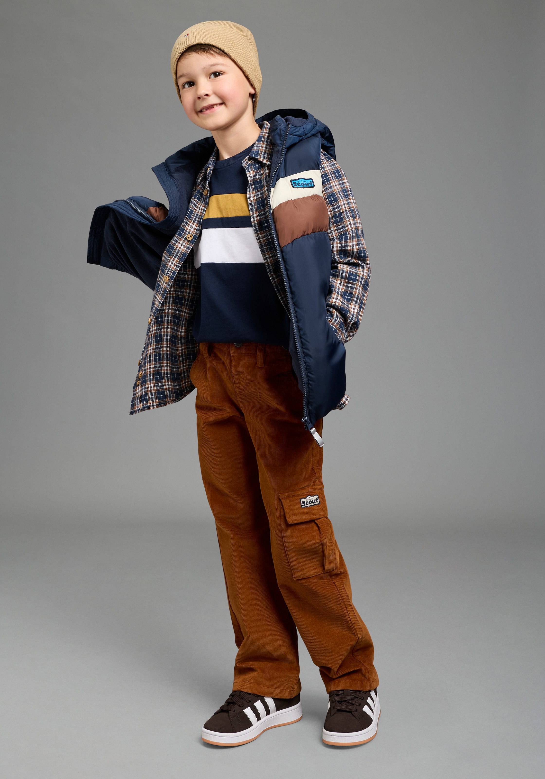 Scout Steppweste »Colorblocking Weste mit Farbeinsätzen und Fleecefutter« aus wärmendem und wasserabweisendem Material, mit Kapuze