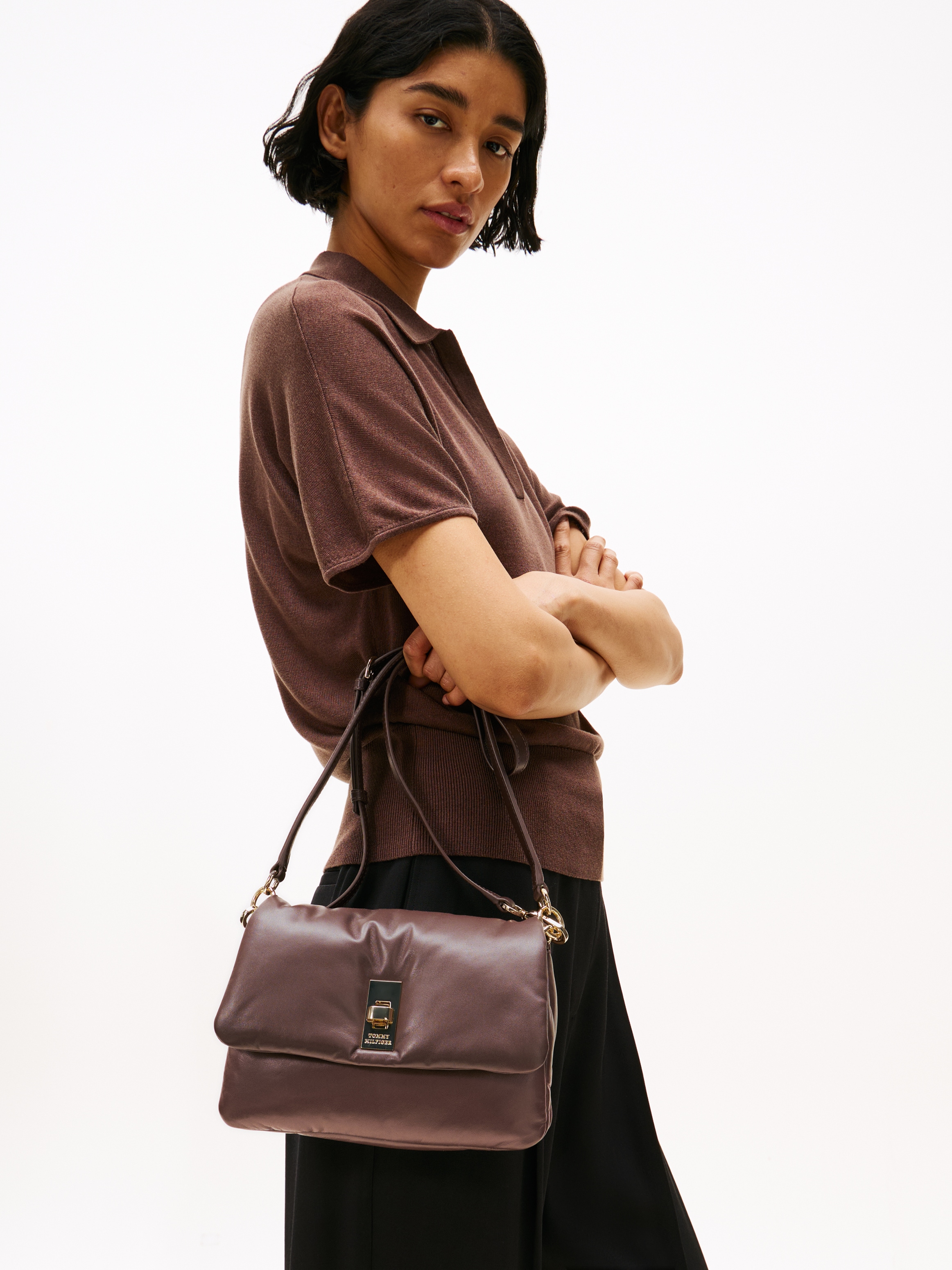 Tommy Hilfiger Schultertasche »SOFT LEATHER CONV CROSSOVER«, Damen Umhängetasche, Schultertasche mit elegantem Drehverschluss