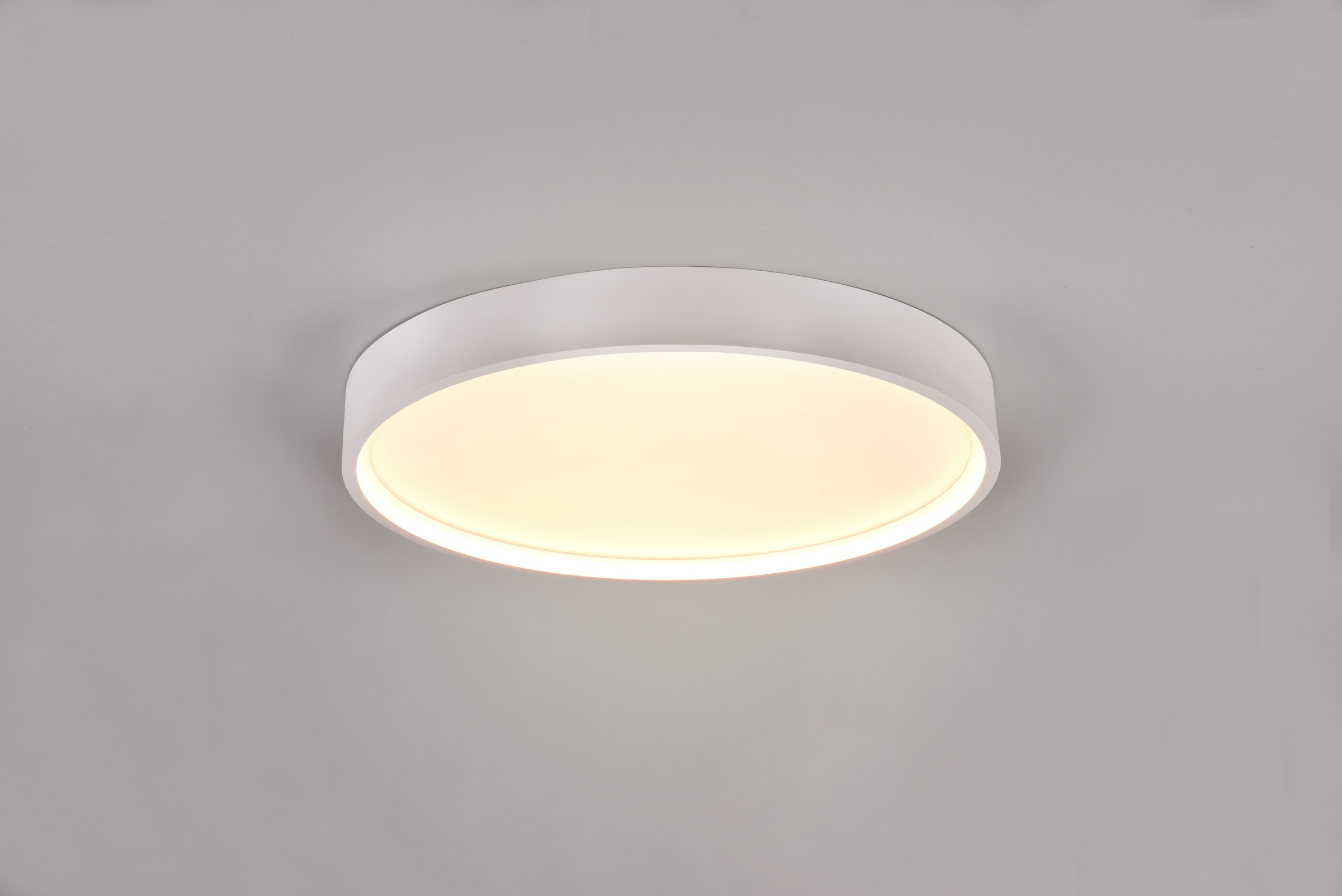 TRIO Leuchten LED Deckenleuchte »DOHA, Deckenlampe 29W 3260 Lumen Lichtfarb günstig online kaufen