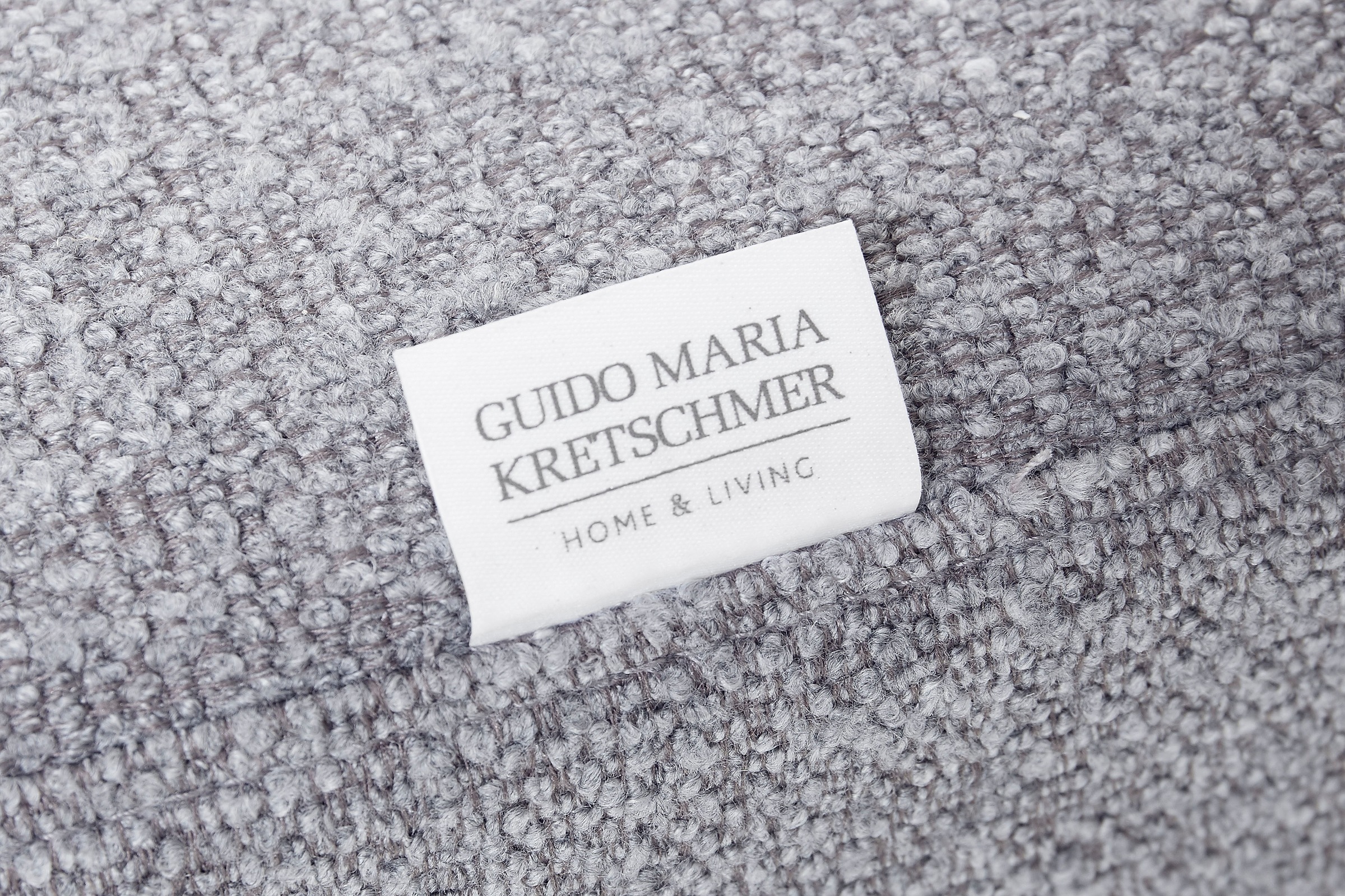 Guido Maria Kretschmer Home&Living Big-Sofa »Annera«, weicher Sitzkomfort, mit extra tiefen Sitzflächen, Füllung mit Federn