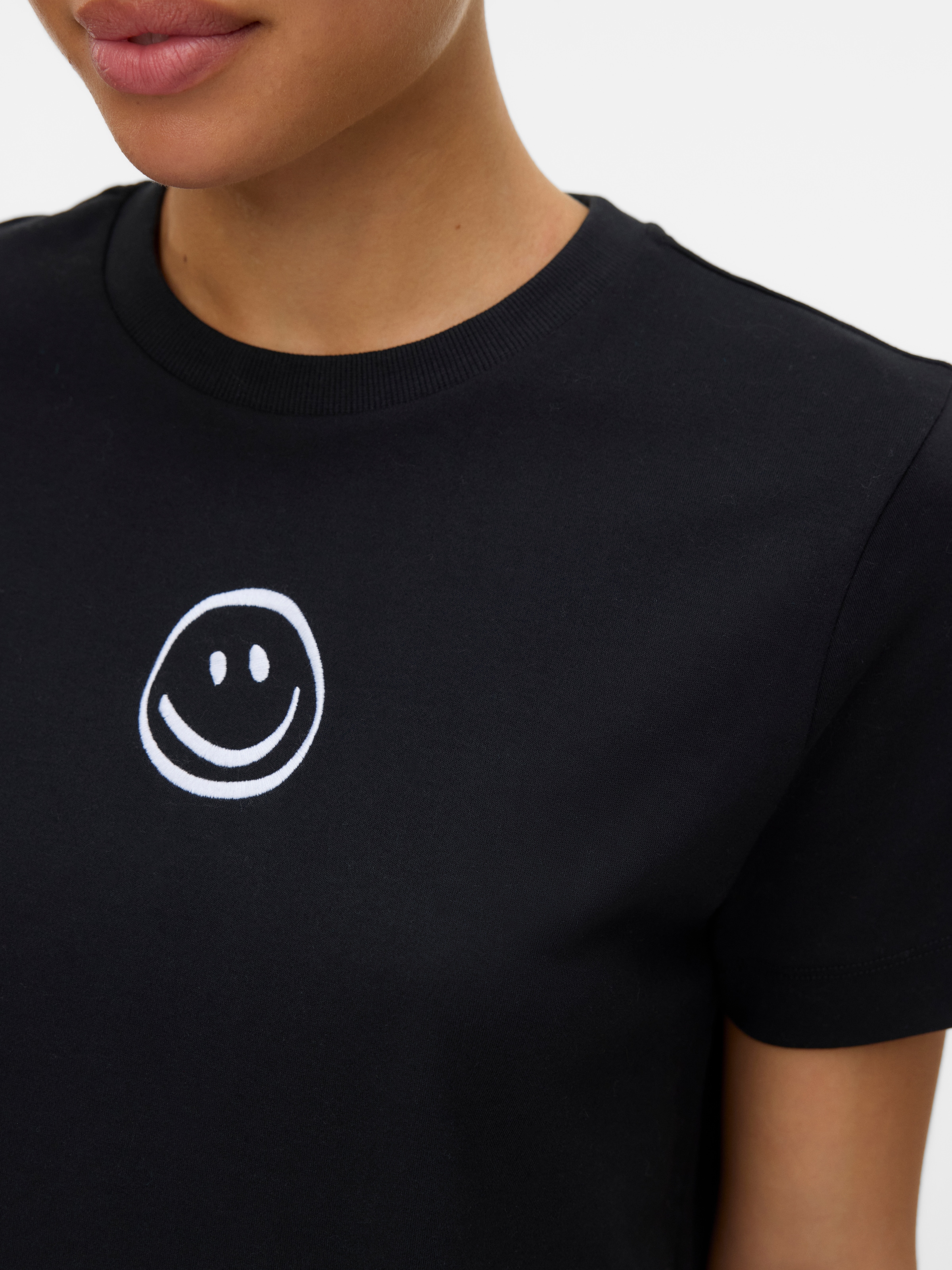 Vero Moda Kurzarmshirt »VMSARA METTE SS TOP BOX JRS GA NOOS«