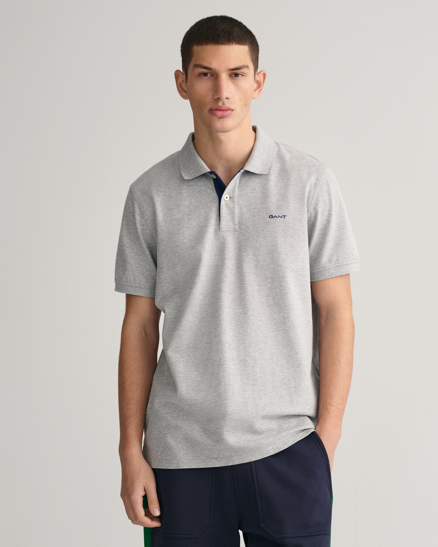 Gant Poloshirt »REG CONTRAST PIQUE SS RUGGER« mit kontrastfarbenen Einsätzen