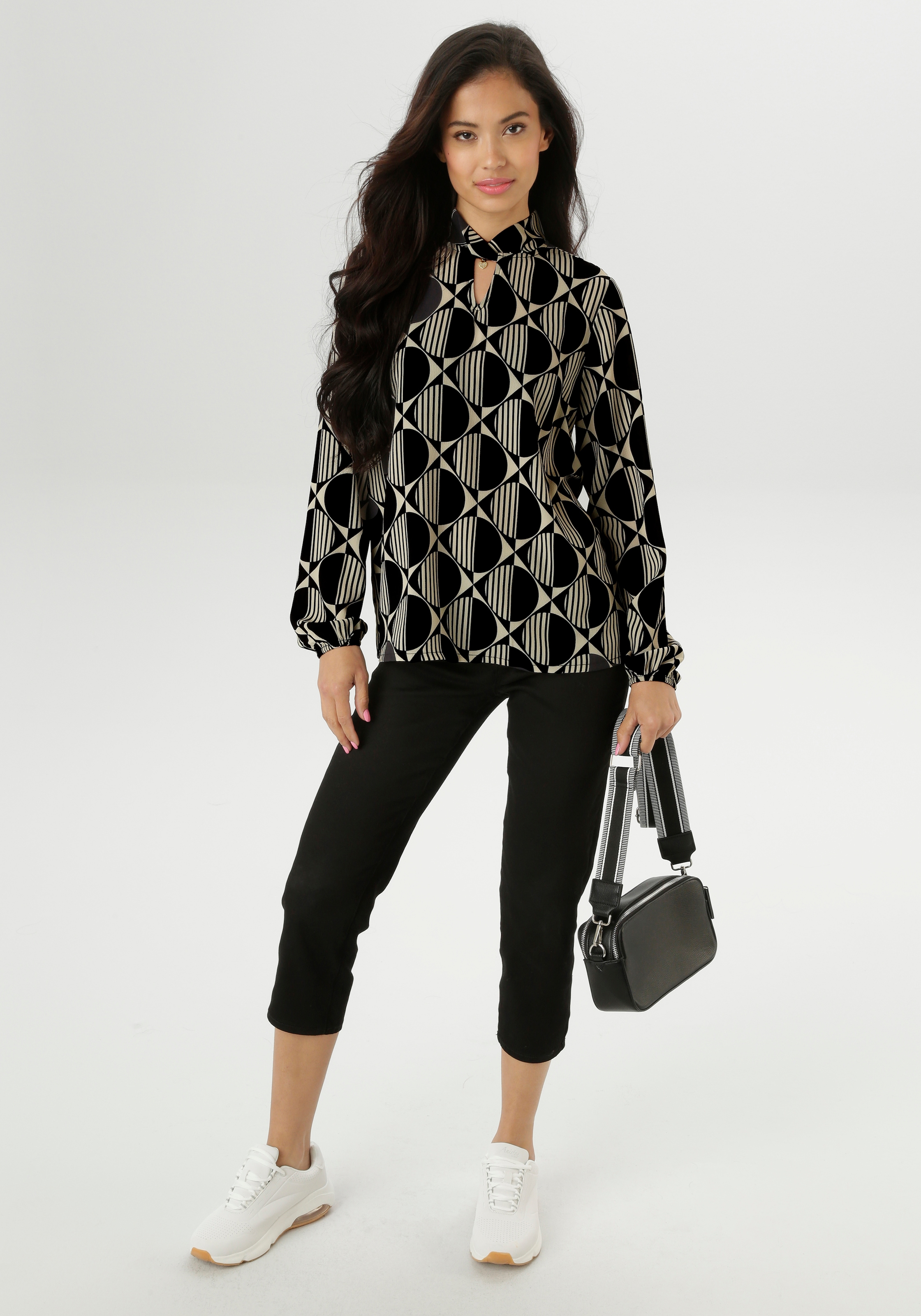 Aniston SELECTED Schlupfbluse mit raffinierter Ausschnittlösung - NEUE KOLLEKTION