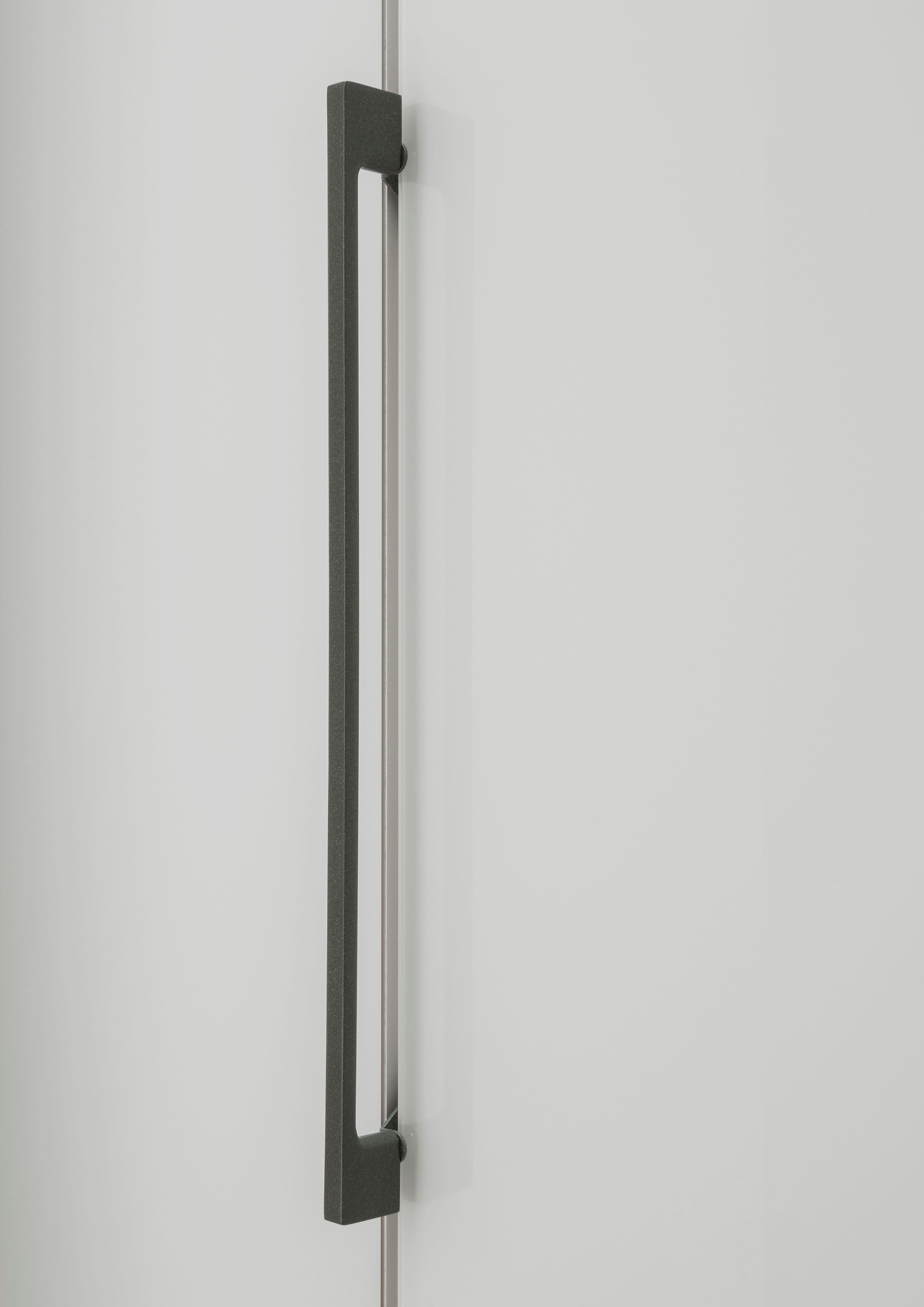 WIEMANN Drehtürenschrank »Monaco« mit Glasfront sowie hochwertige Beschläge inkl. Dämpfung