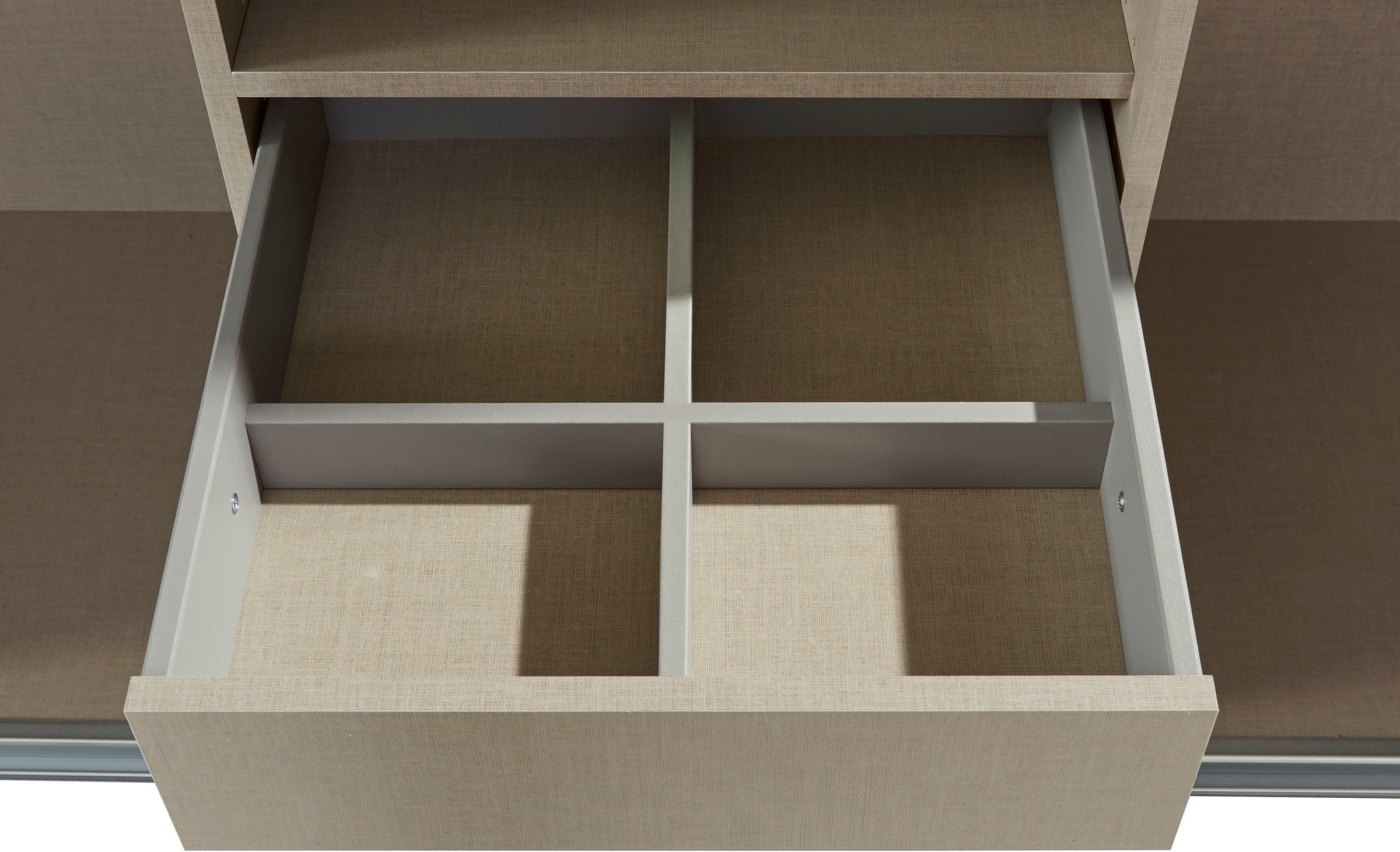 rauch Schwebetürenschrank »Kleiderschrank Schrank Garderobe TOPSELLER OTELI inkl. Inneneinteilung«, mit 3 Innenschubladen sowie zusätzlichen Einlegeböden MADE IN GERMANY