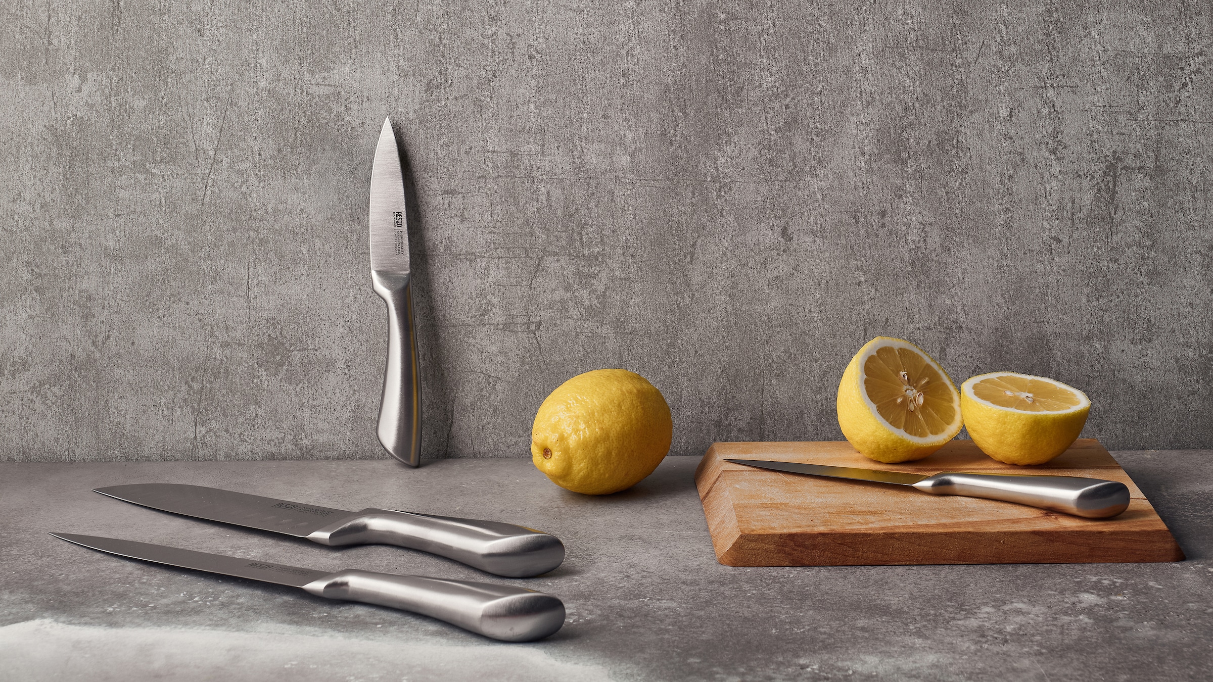 RESTO Kitchenware Messer-Set »Merope, Edelstahlmesser 4-teilig in Magnet-Geschenkbox« Santoku-Messer, Tranchiermesser, Universalmesser, Schälmesser