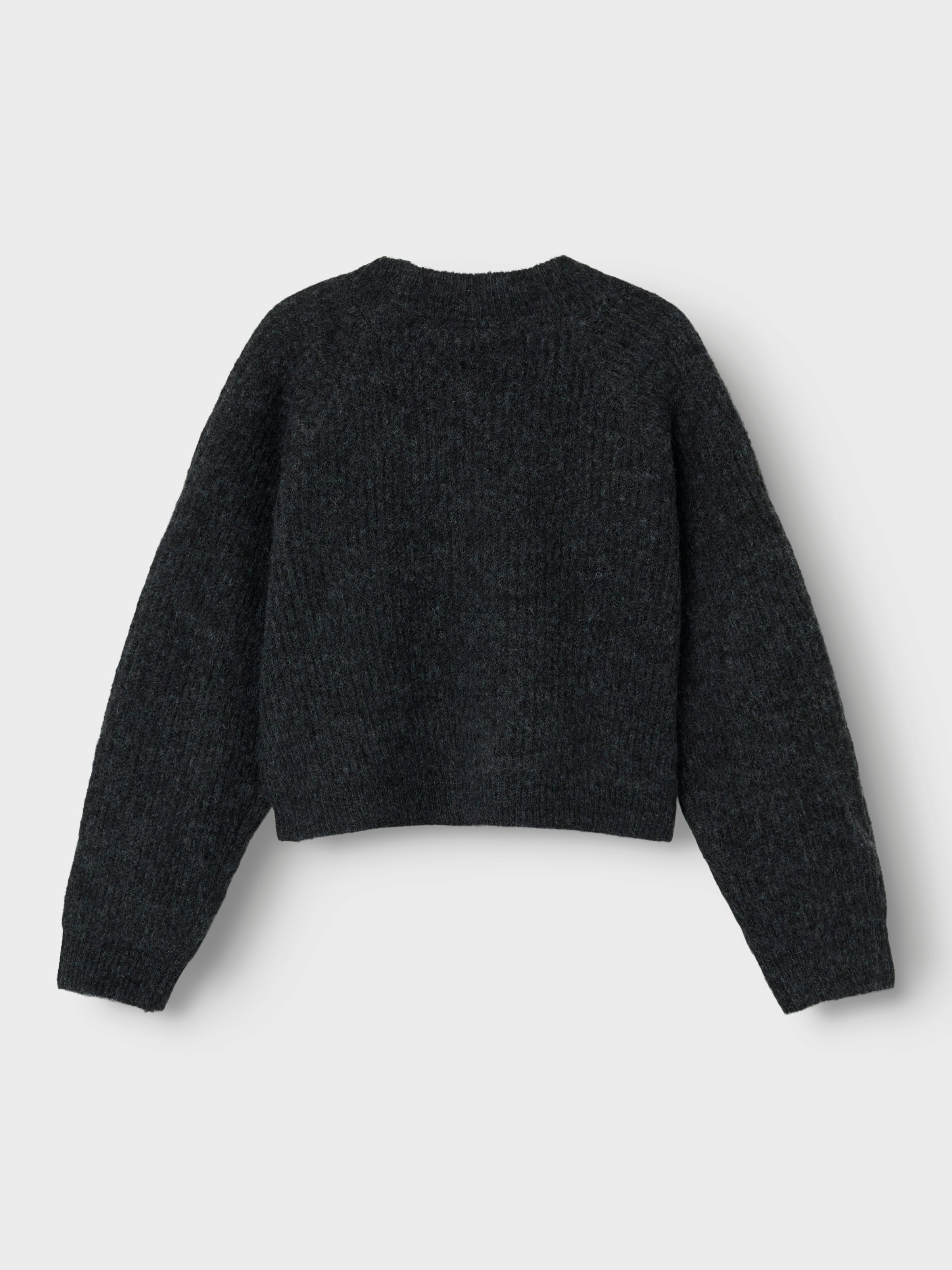 Name It Strickjacke »NKFHOLLY BOXY SHORT KNIT CARD NOOS«, in modischer Boxy-Form, mit tiefem V-Ausschnitt