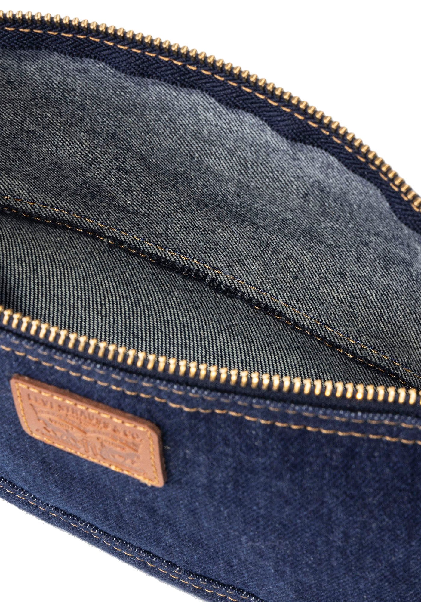 Levi's® Handtasche »DENIM POUCH«, mit Logostickerei