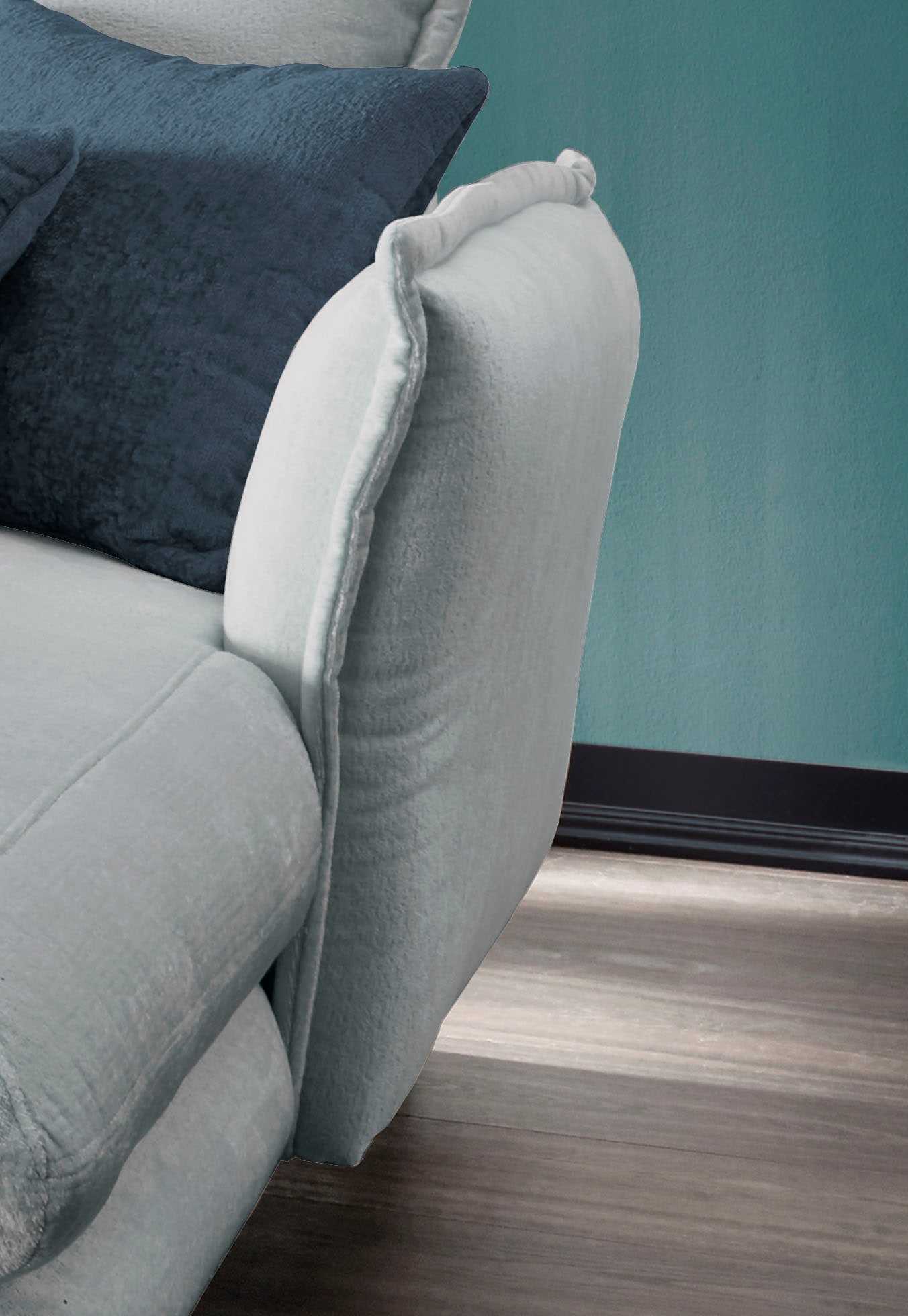 INOSIGN Ecksofa »Lazio modern und bequem, schmale Armlehnen, tolle Detailverarbeitung«, zwei verschiedene Fußfarben wählbar