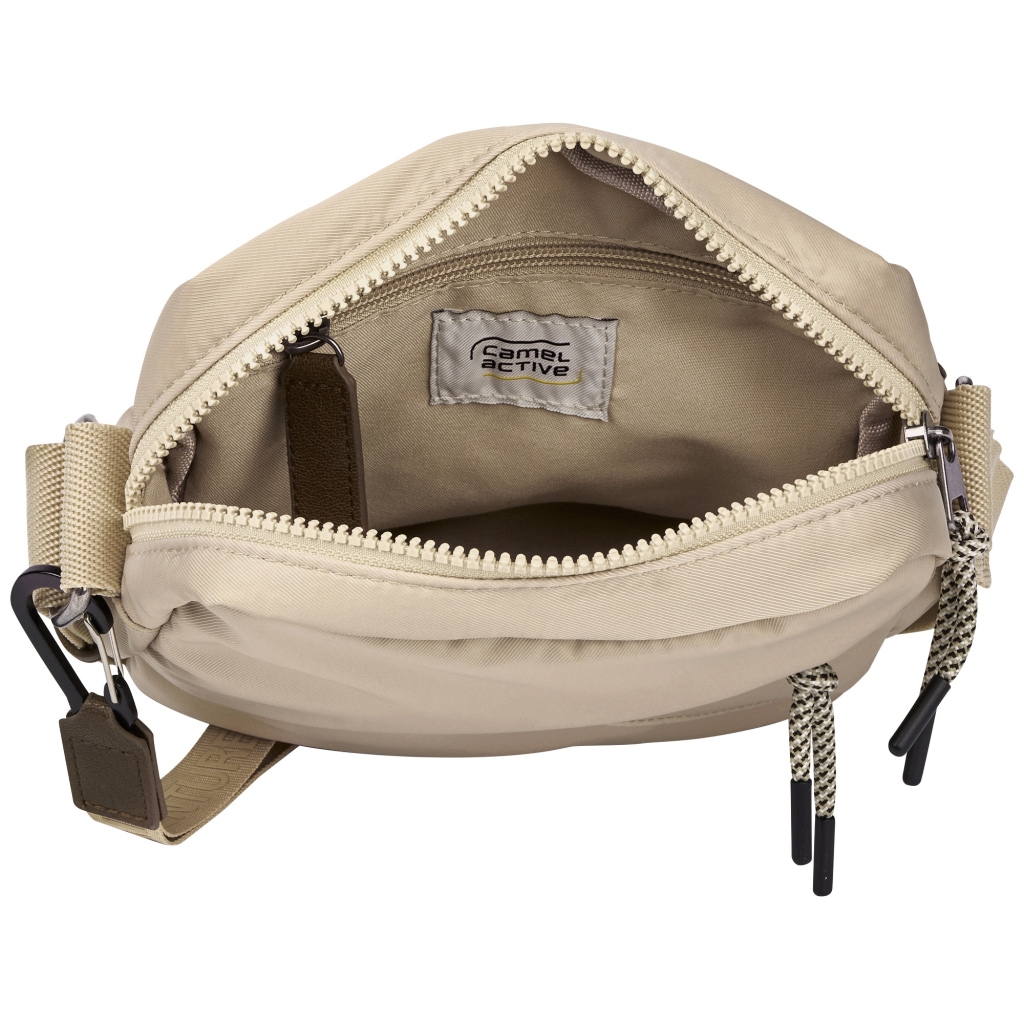 camel active Umhängetasche »Aurum« aus recyceltem Polyester in Nylonstruktur, leicht & mit feinen Details