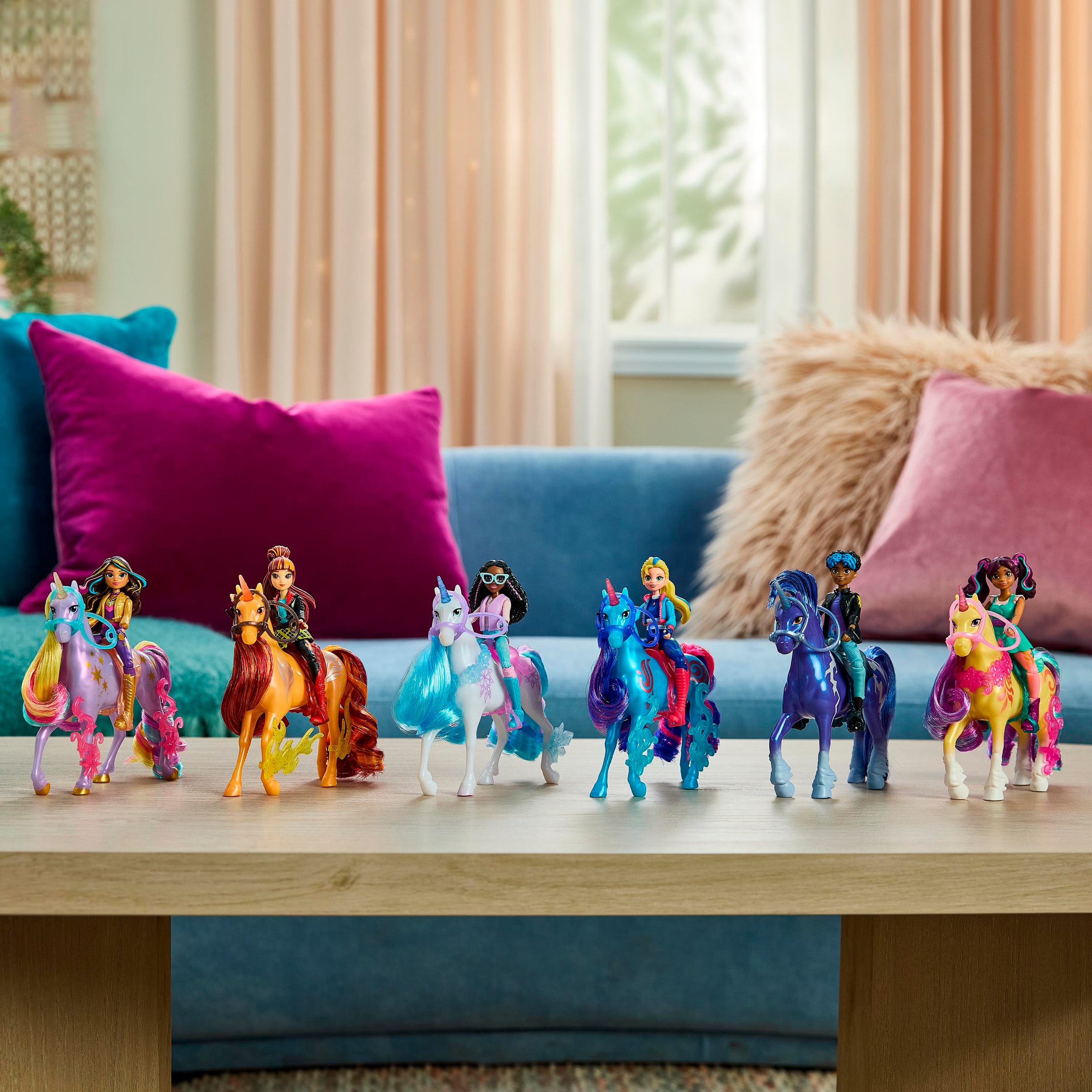 Spin Master Anziehpuppe »Unicorn Academy - Ava & Pflanzen-Magie Leaf«, mit echter Mähne und Leuchteffektt