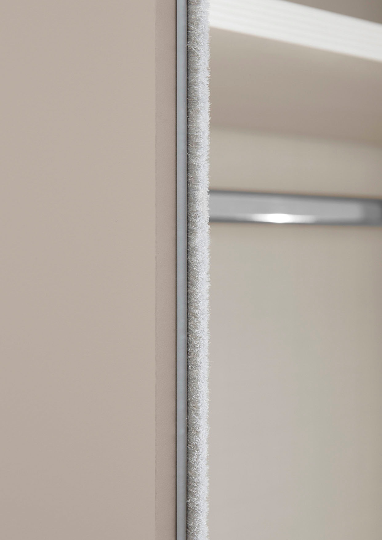 STAUD Schwebetürenschrank »Sonett 321G, Made in Germany«, mit vier verschiedenen Ausstattungsvarianten