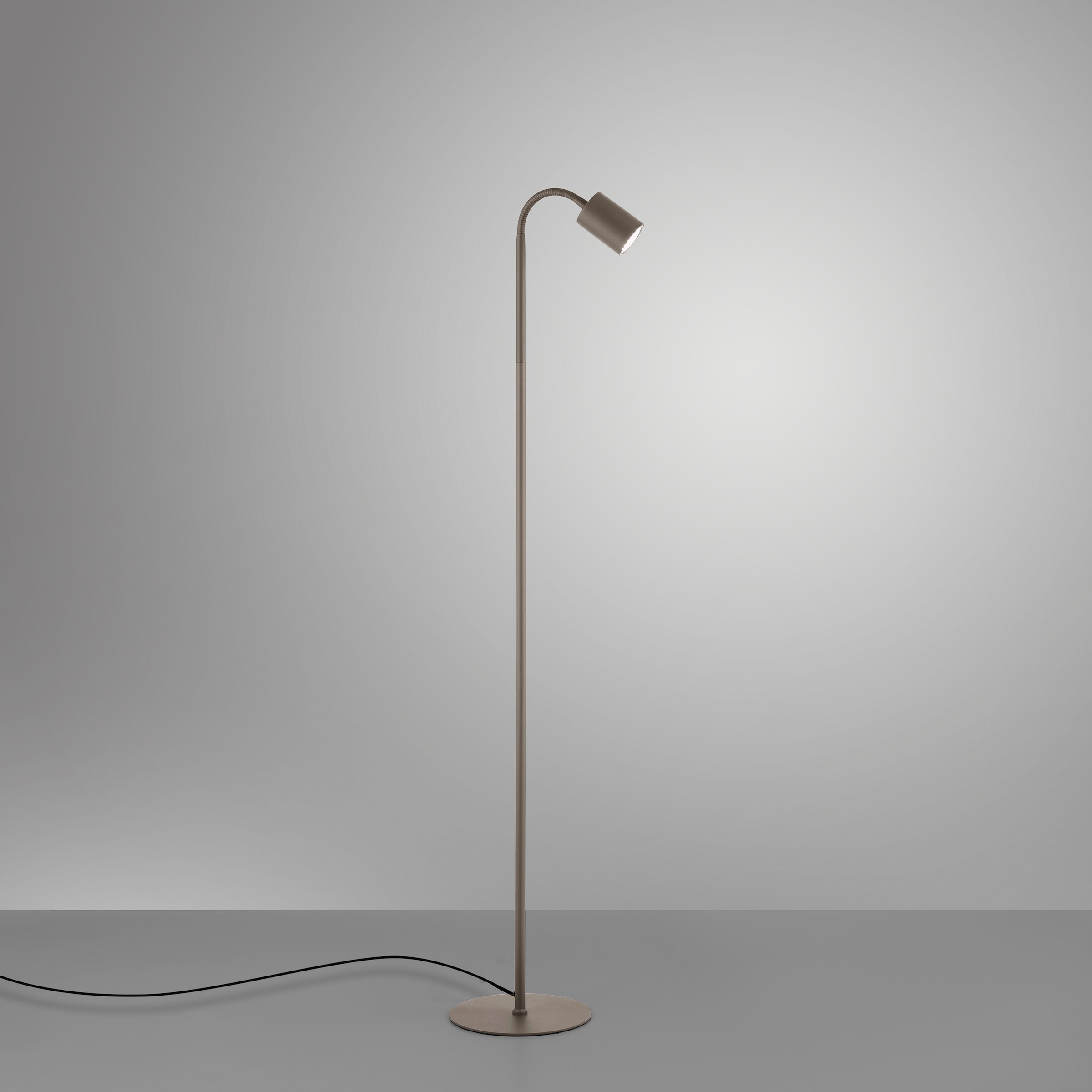 my home LED Stehlampe »Maci«, 1 flammig, Leuchtmittel GU10 | Leuchtmittel wechselbar, Stehlampe, warmweißes Licht, dreh- und schwenkbarer Reflektor