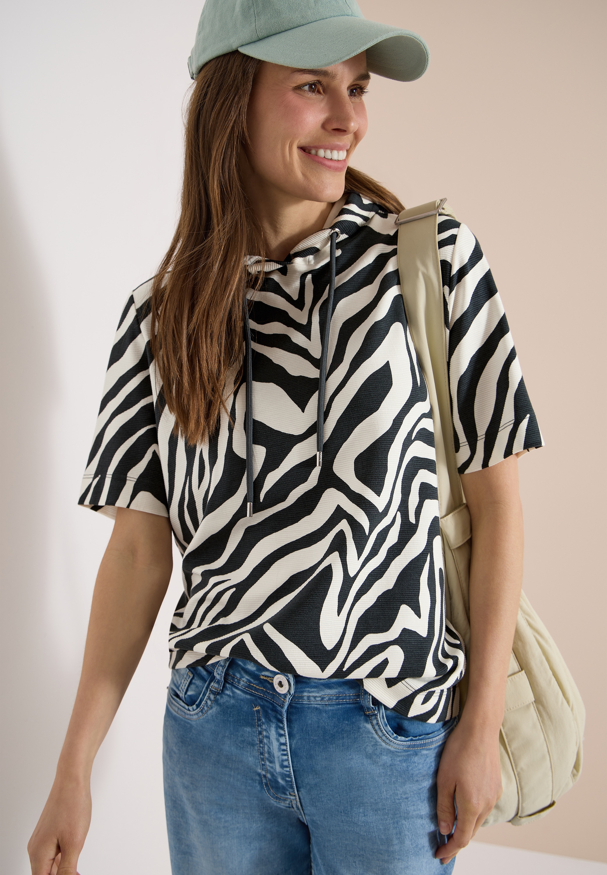 Cecil Kapuzensweatshirt , Kurzarm-Shirt mit Kapuze und Zebraprint
