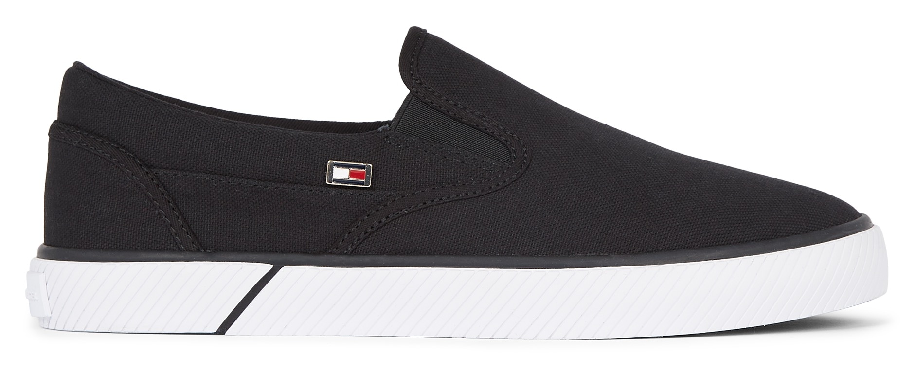 Tommy Hilfiger Slip-On Sneaker »VULC CANVAS SLIP-ON SNEAKER«, Slipper, Freizeitschuh, Sommerschuh mit seitlichen Stretcheinsätzen