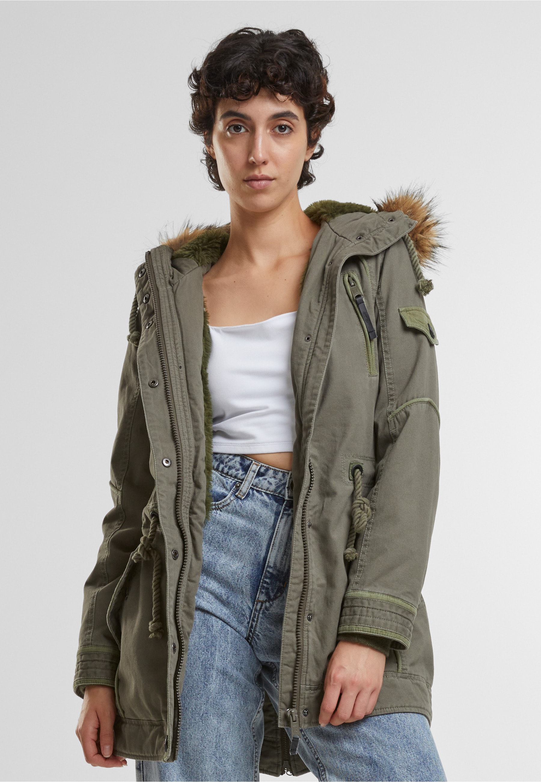 Brandit Parka »Brandit Brandit Women Emma Winterparka« 1 Stk. tlg. mit Kapuze