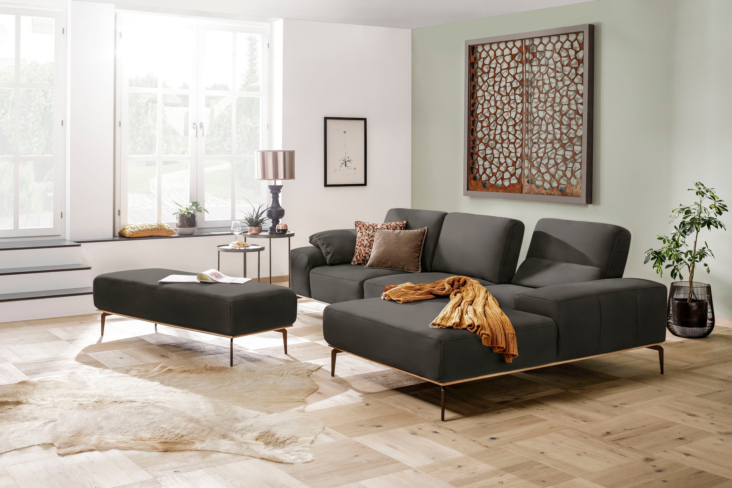 W.SCHILLIG Ecksofa »run, Designsofa mit tollem Sitzkomfort, L-Form«, mit Holzsockel, Füße in Bronze pulverbeschichtet, Breite 299 cm