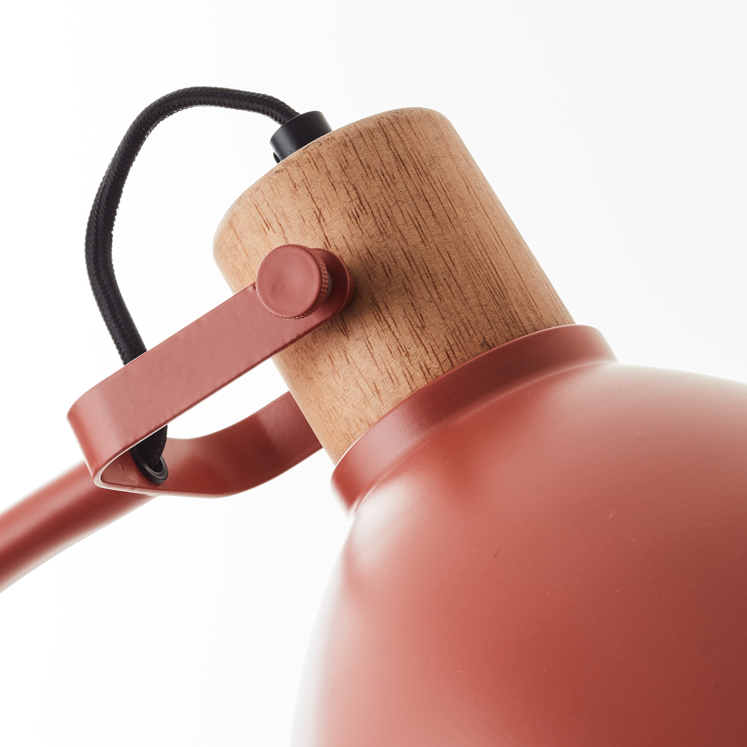 Brilliant Stehlampe »Erena«, 1 flammig-flammig, Höhe 150 cm, E27, Metall/Holz, rot