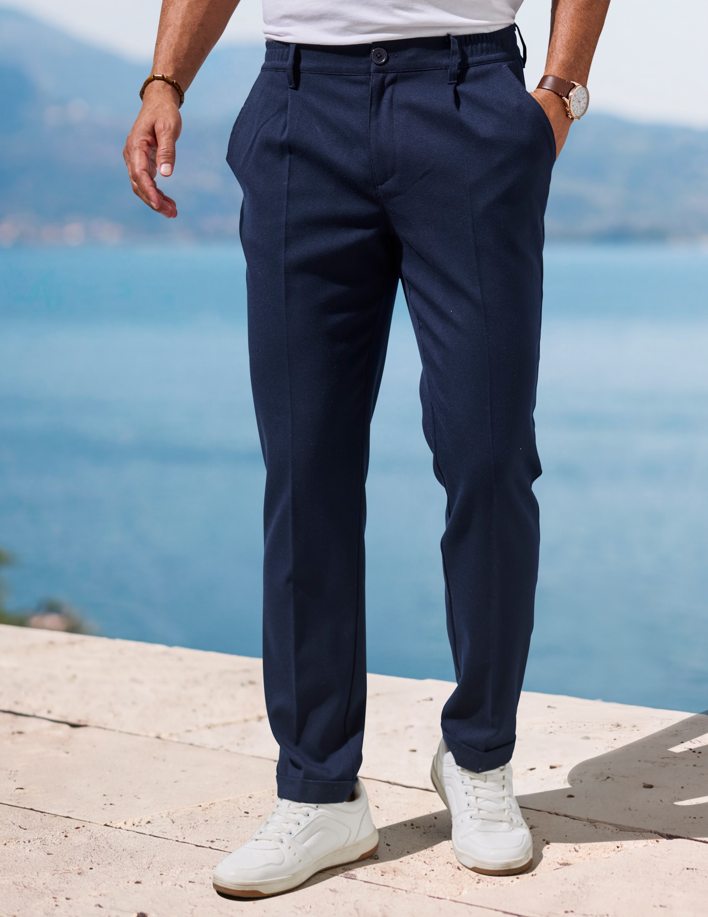 H.I.S Stoffhose », Dehnbundhose mit Bundfalten und umgeschlagenem Saum«  mit elastischem Bund und Bügelfalten