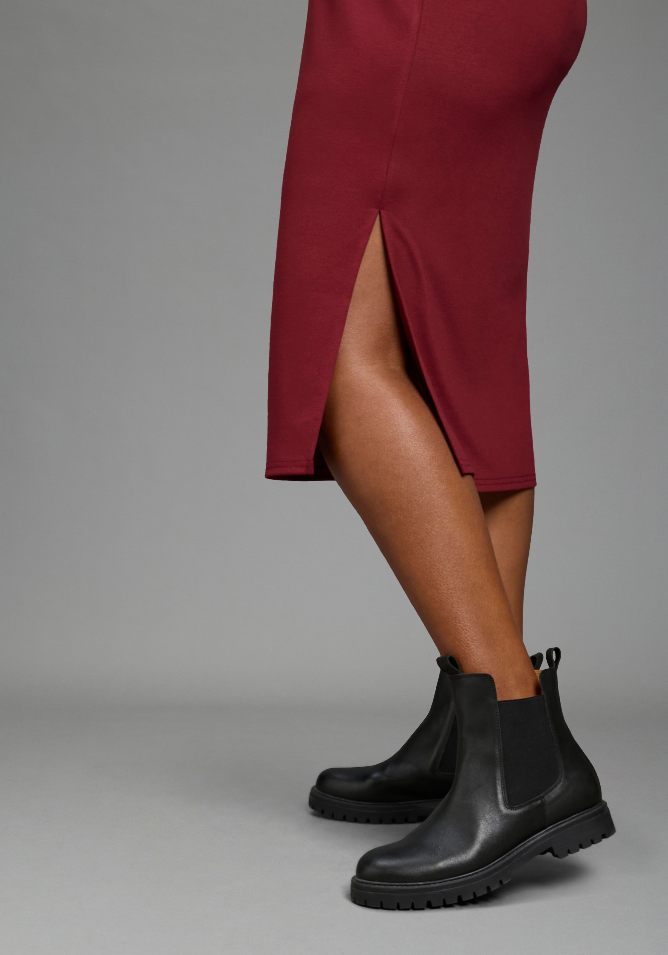 Laura Scott CURVE Midikleid »Große Größen« Midikleid in wadenlanger Schnittform, figurumspielende Passform