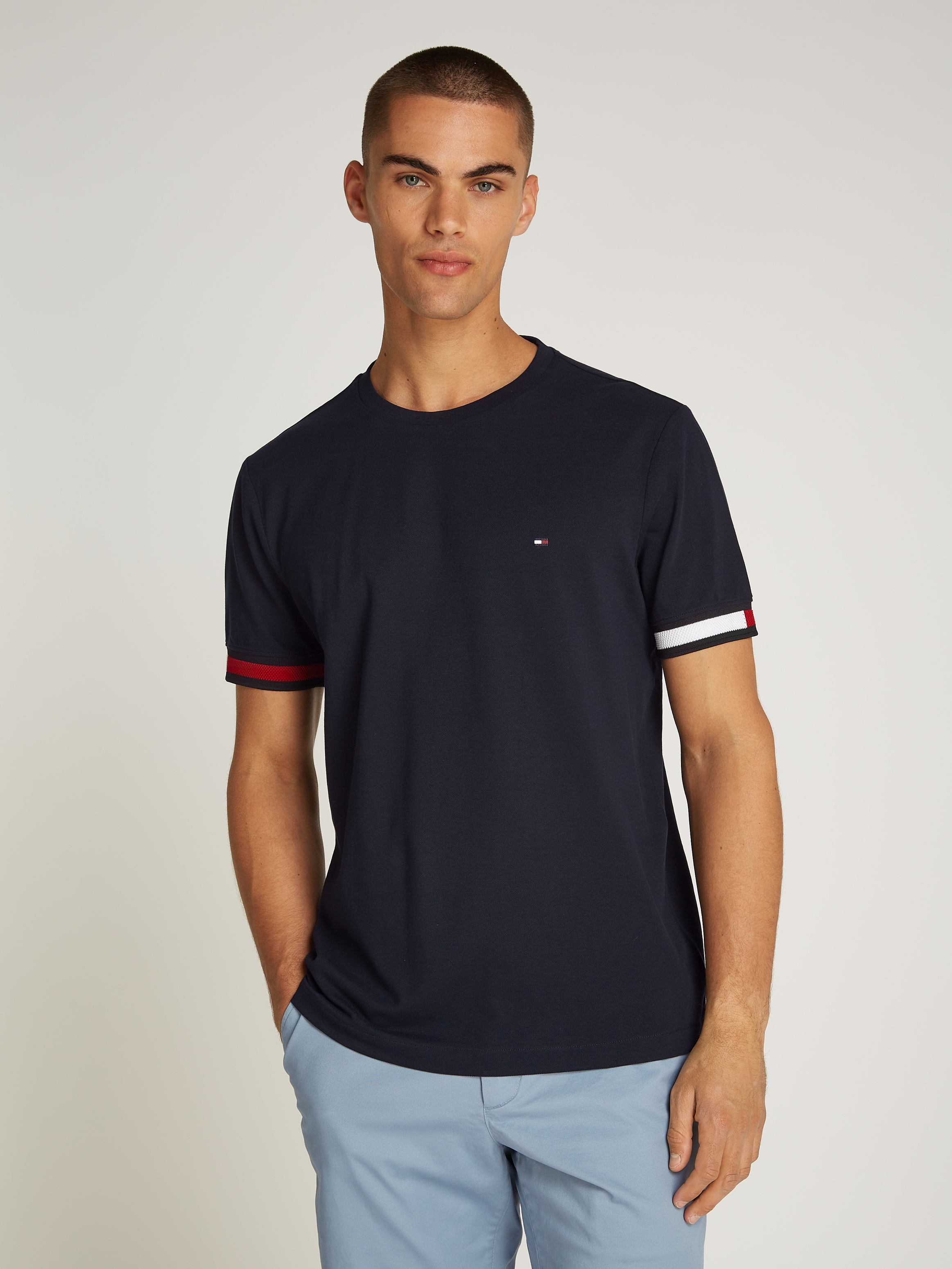 Tommy Hilfiger T-Shirt »GLOBAL STRIPE FLAG CUFF TEE«