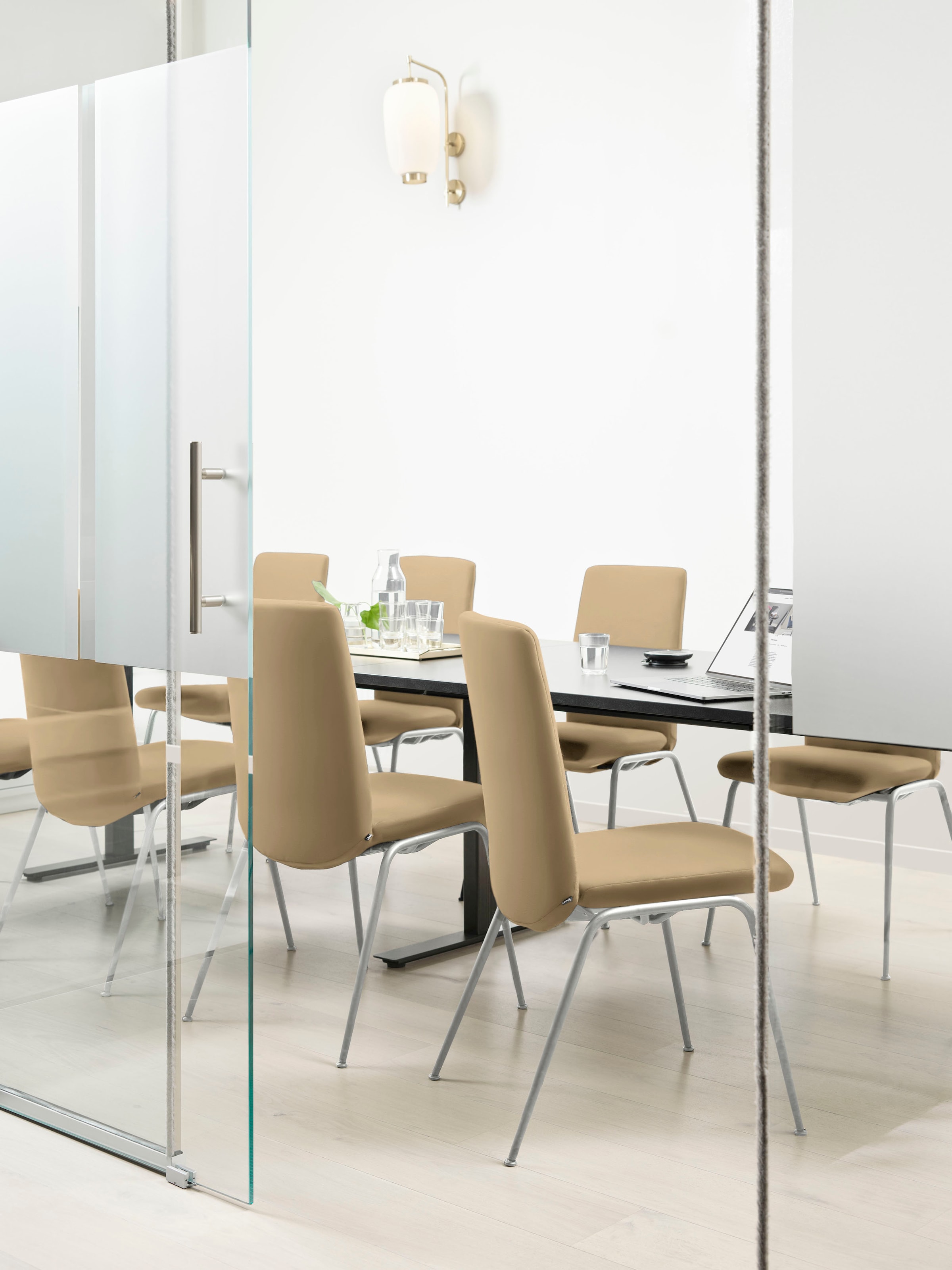 Stressless® Polsterstuhl »Laurel«, Leder PALOMA, Low Back, Größe L, mit Beinen aus Stahl in Chrom glänzend