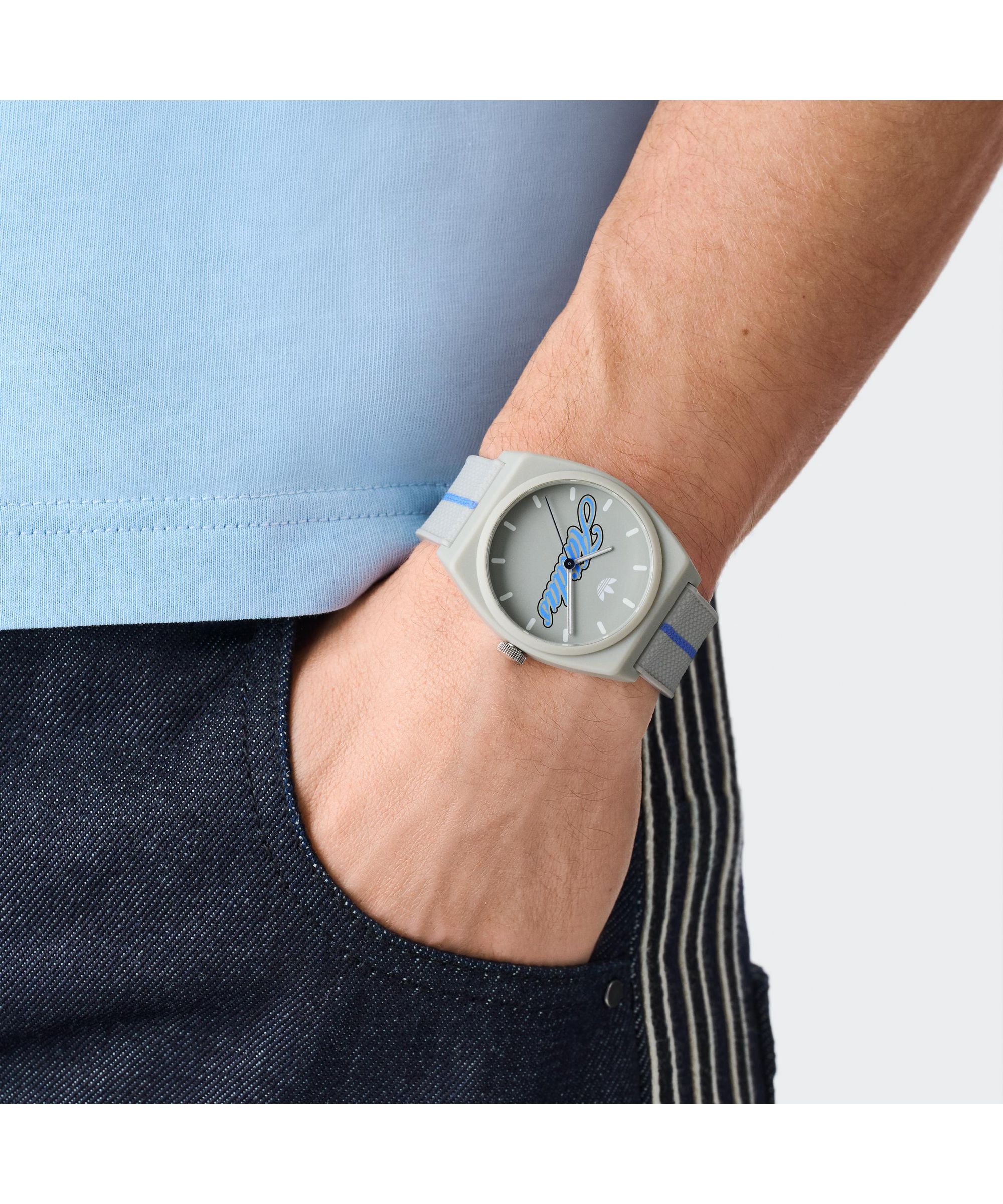 adidas Originals Quarzuhr »Project Two« Armbanduhr, Damenuhr, Herrenuhr, analog