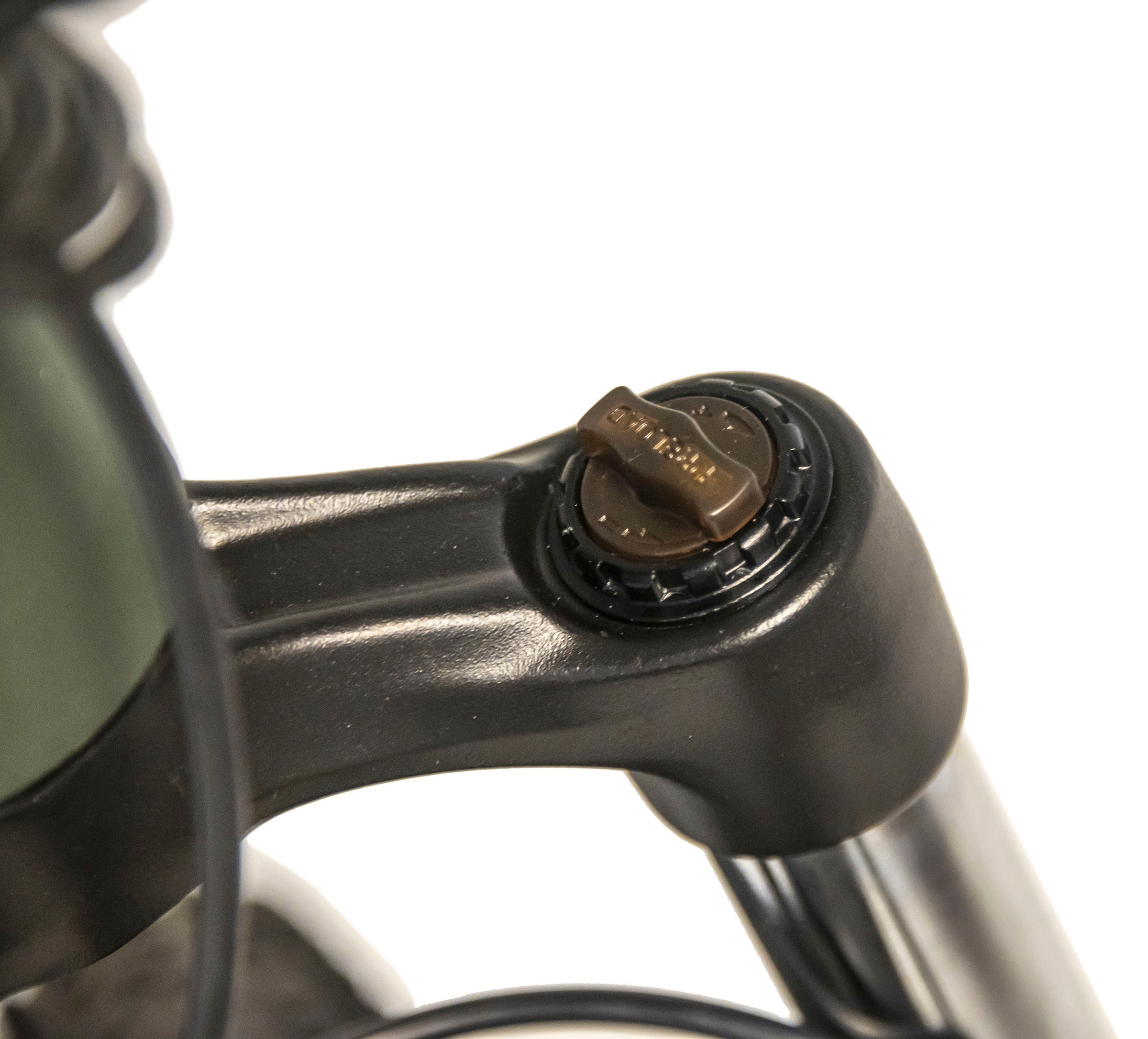 Adore E-Bike »Santoro«, 9 Gang, Shimano, ALIVIO Shadow Design, Mittelmotor 250 W, Pedelec, Elektrofahrrad für Damen u. Herren, MTB