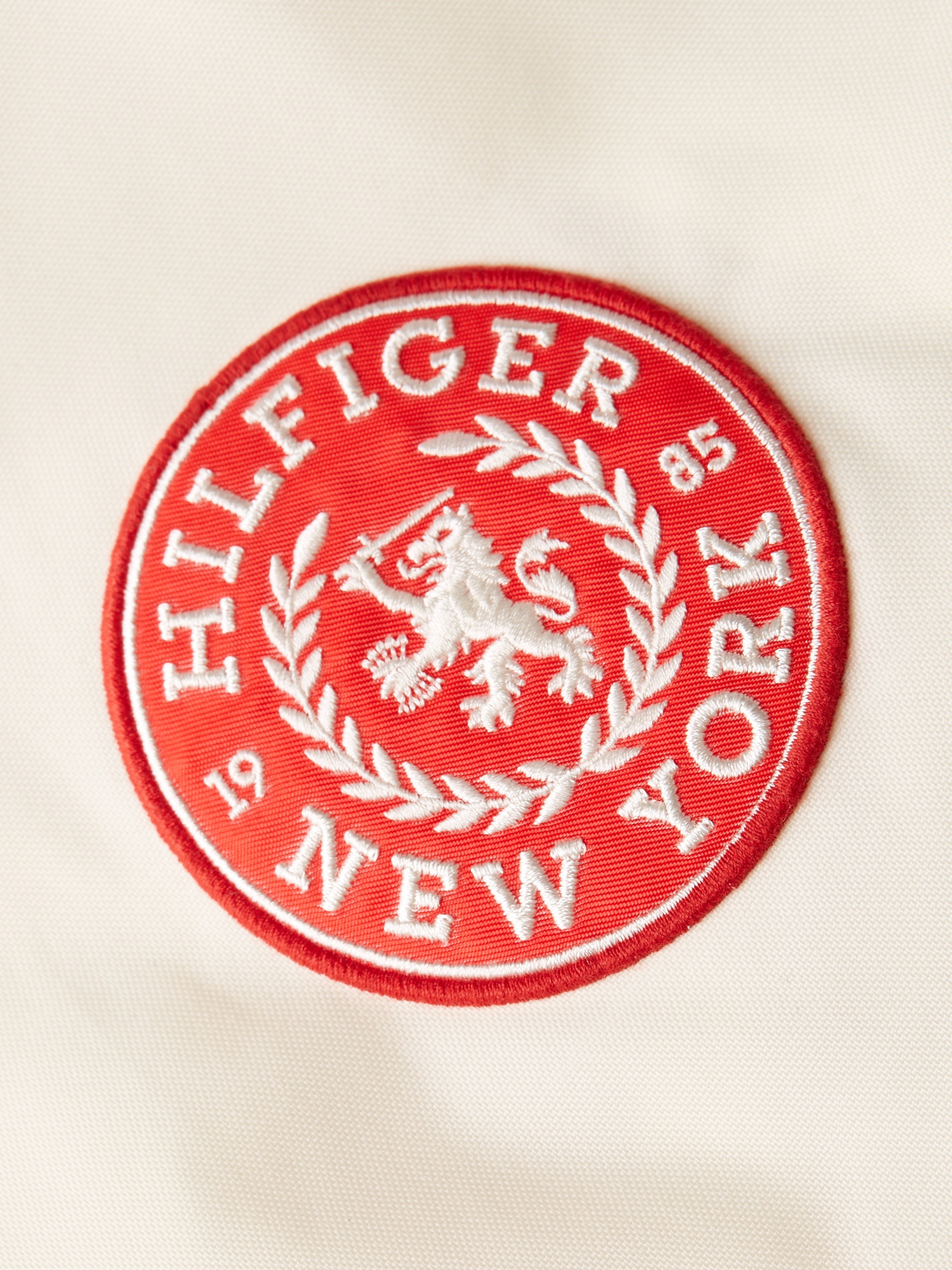 Tommy Hilfiger Outdoorjacke »OVERSIZED BASEBALL JACKET«, mit Logopatch