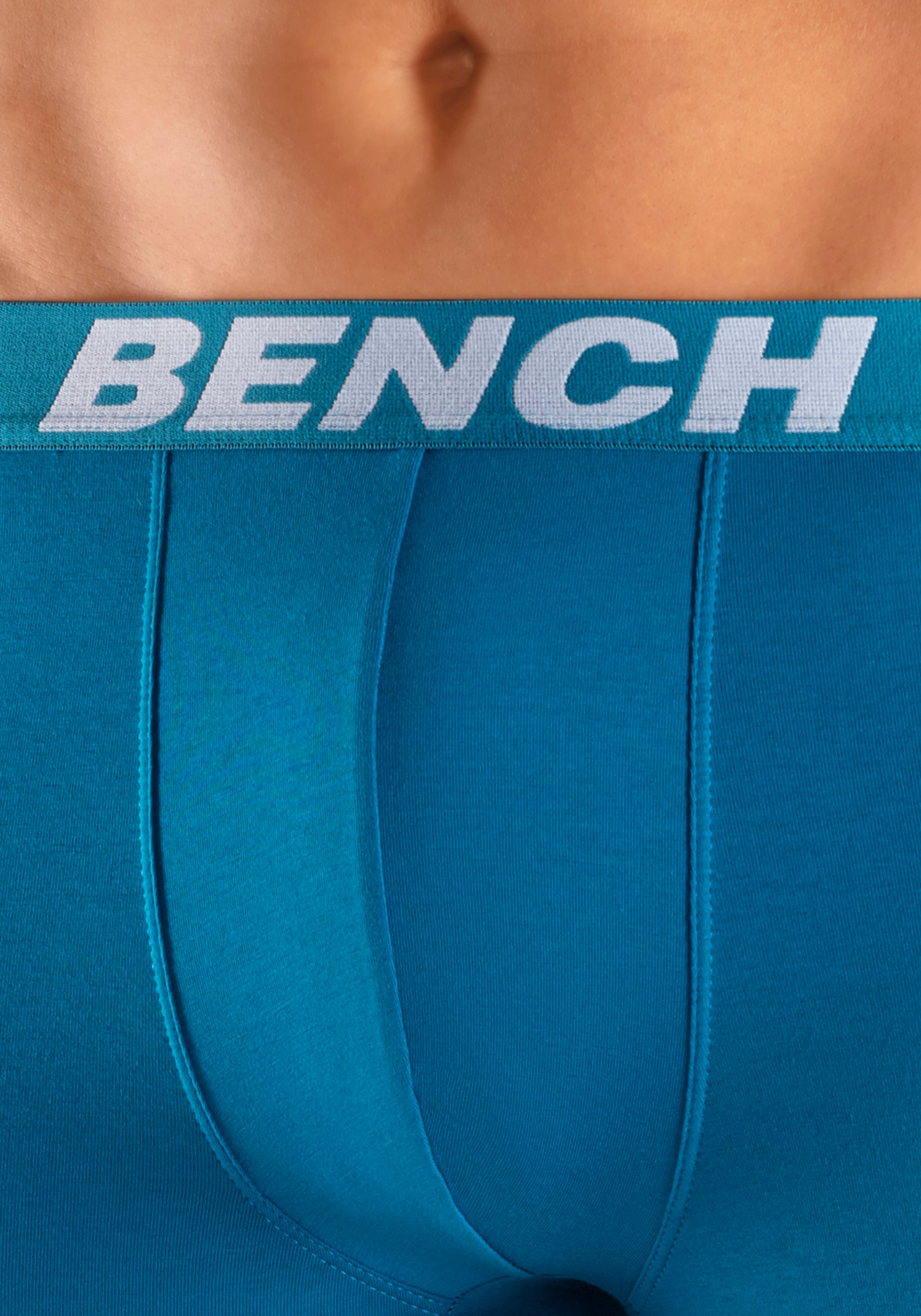 Bench. Boxer »Boxershorts für Herren«, (Packung, 4 St.), Unterhose mit längerer Beinform aus Baumwollmischung