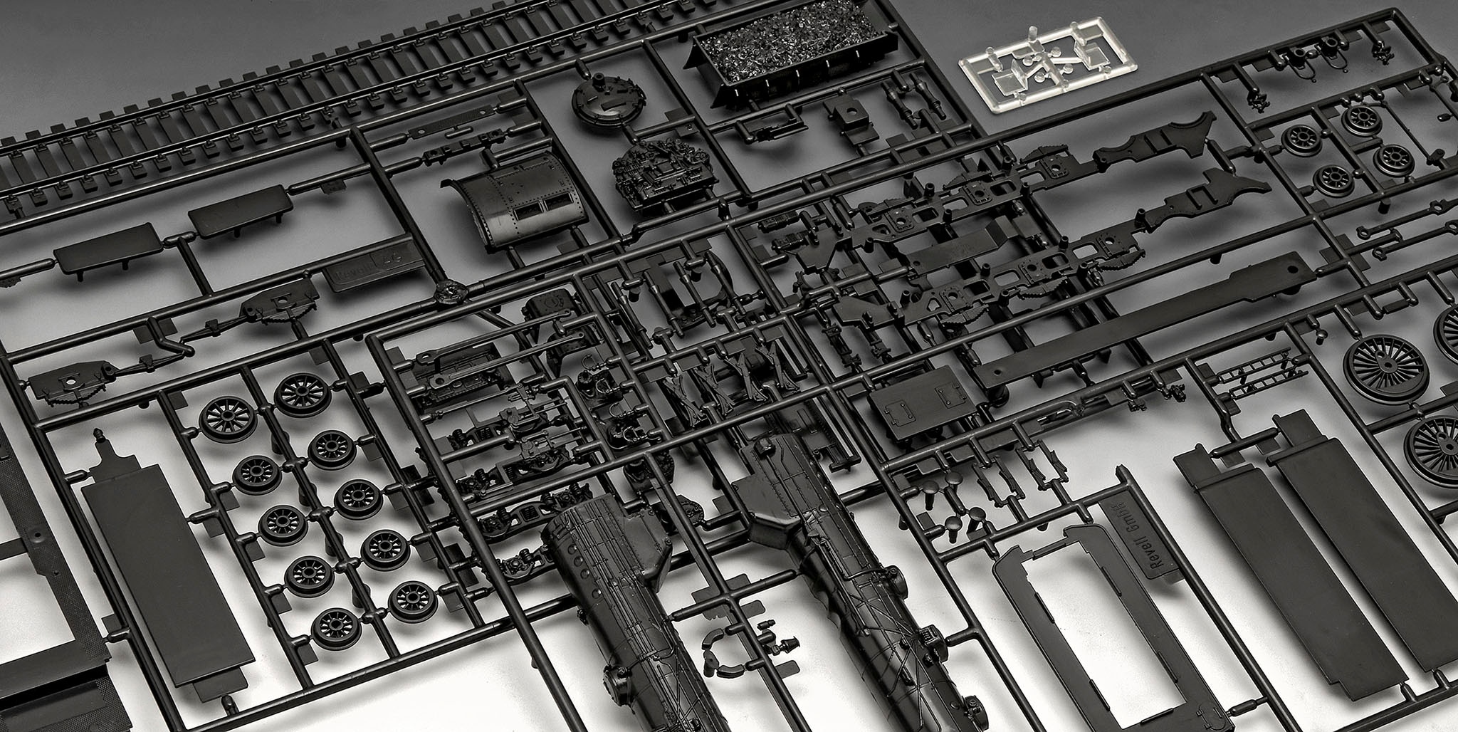 Revell® Modellbausatz »H0 Schnellzuglokomotive BR03« 1:87 Made in Europe