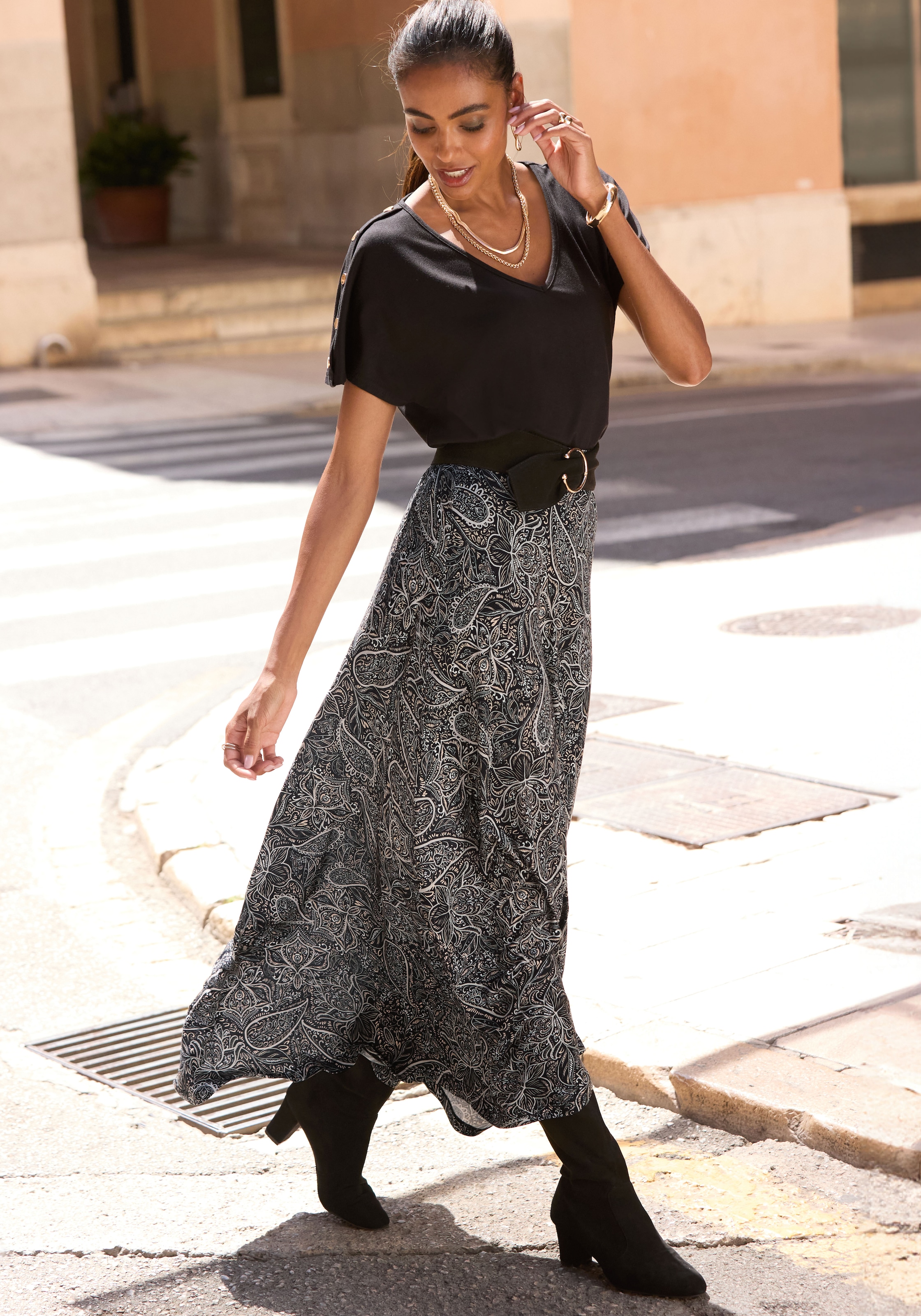 LASCANA Maxirock mit Allover-Print